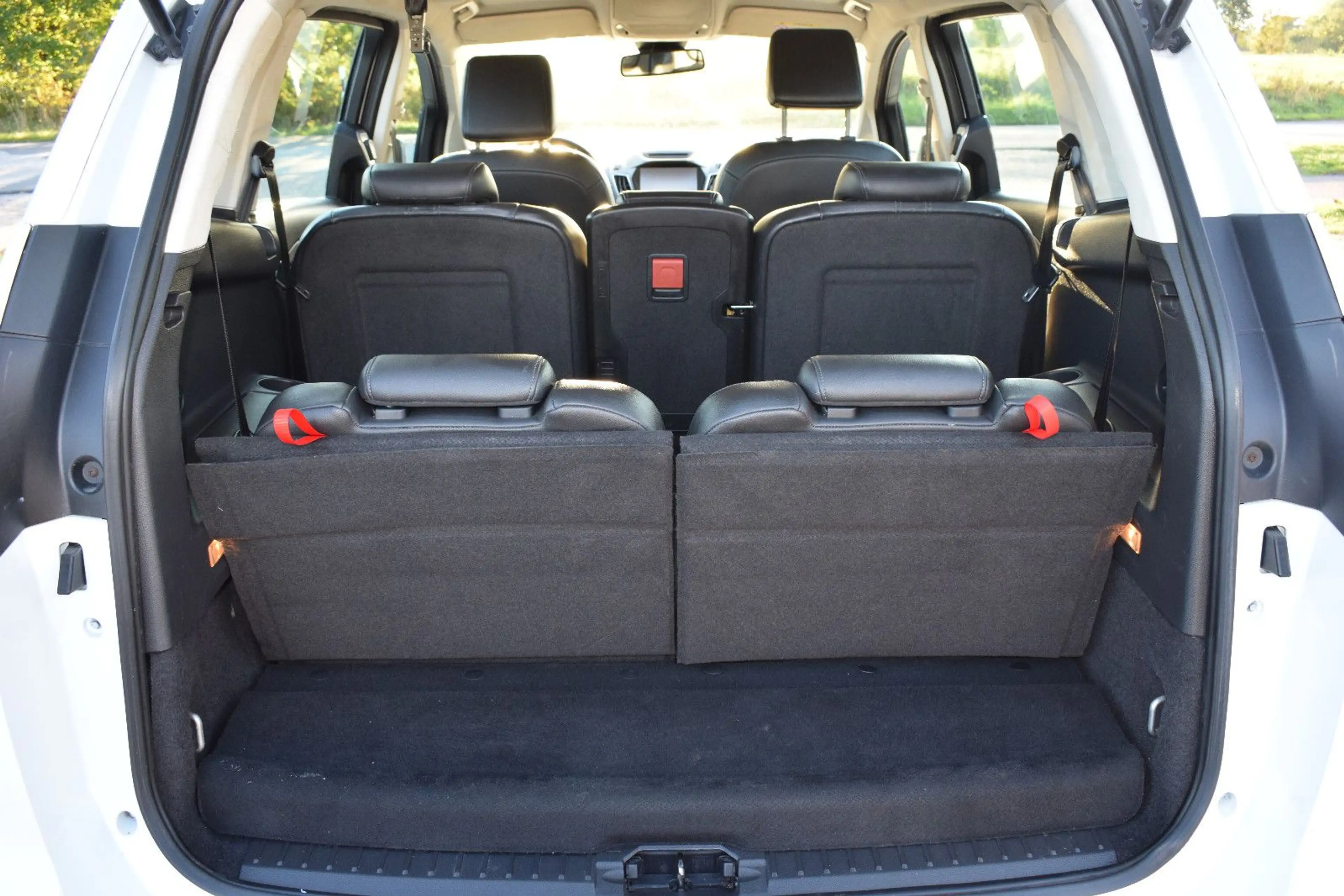 Ford Grand C-Max Grand C-MAX Titanium ZAHNRIMEMN NEU — photo 12