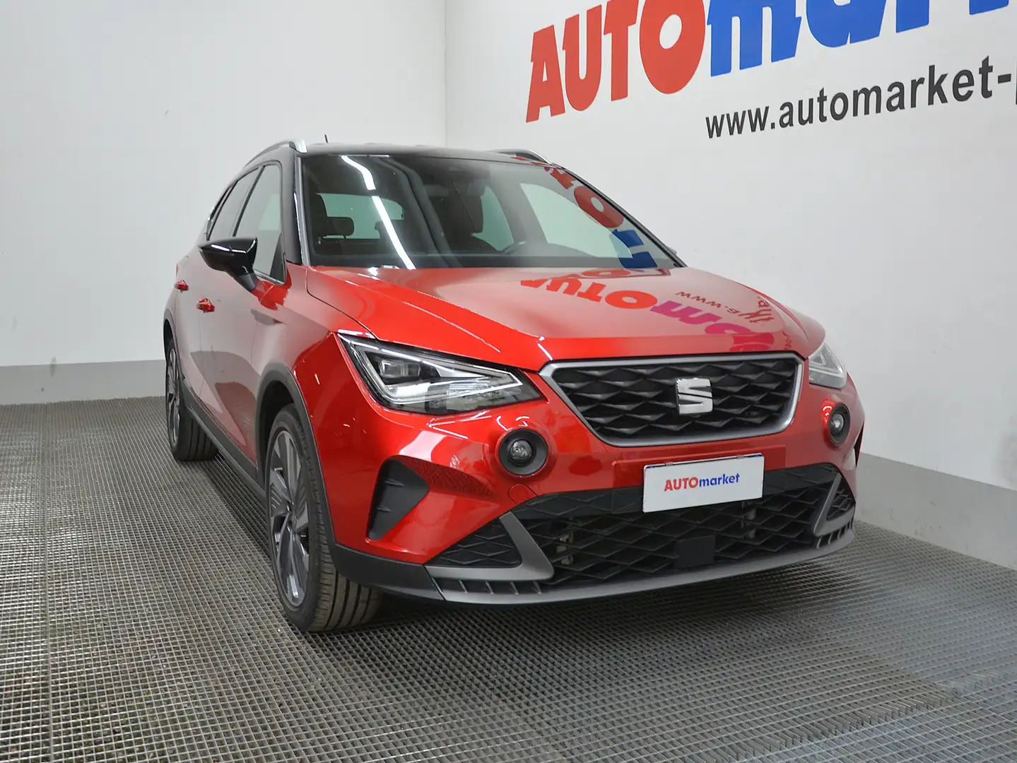 SEAT Arona 1.0 TSI FR Rosso - 2