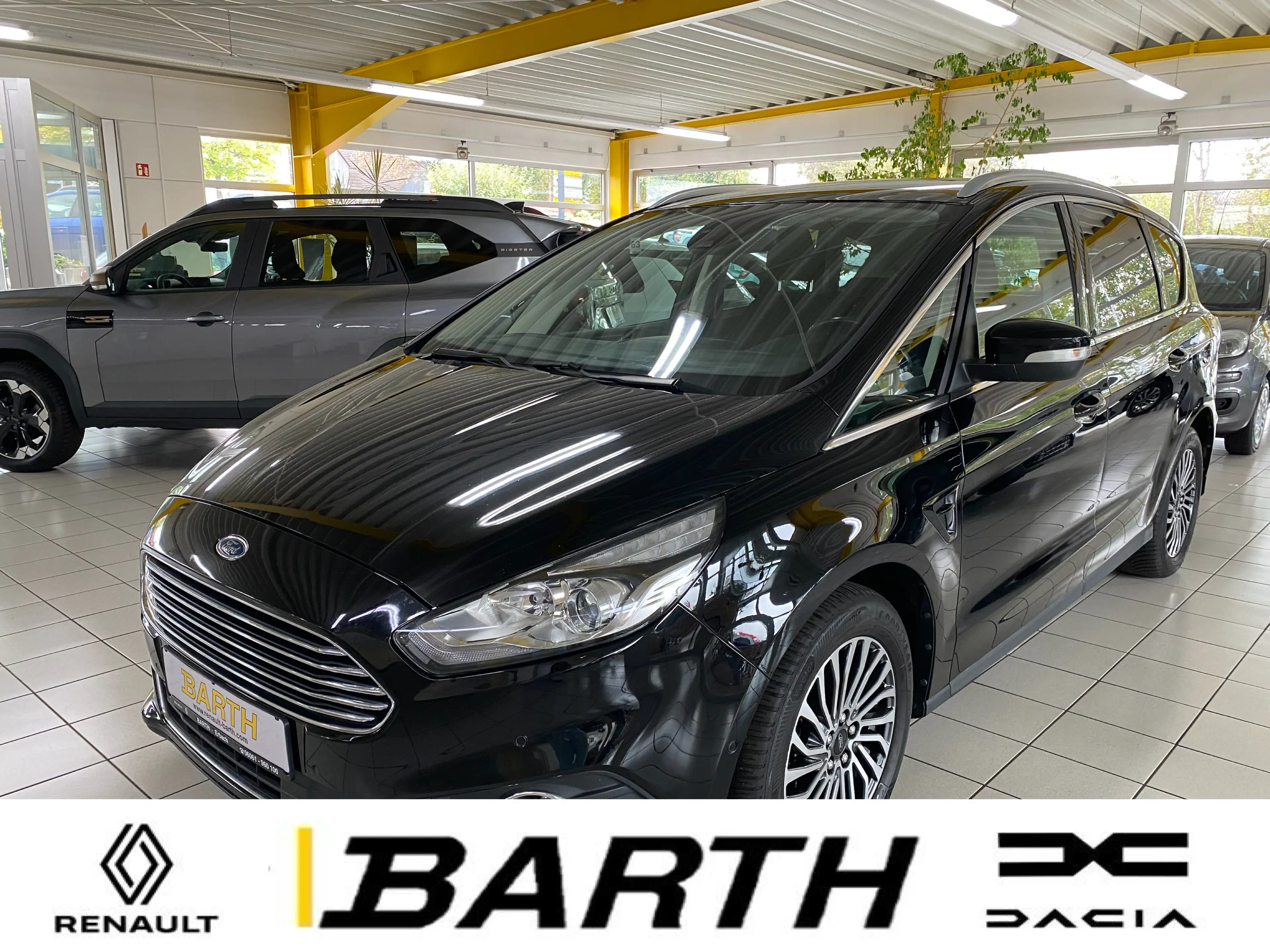 Ford S-Max Titanium