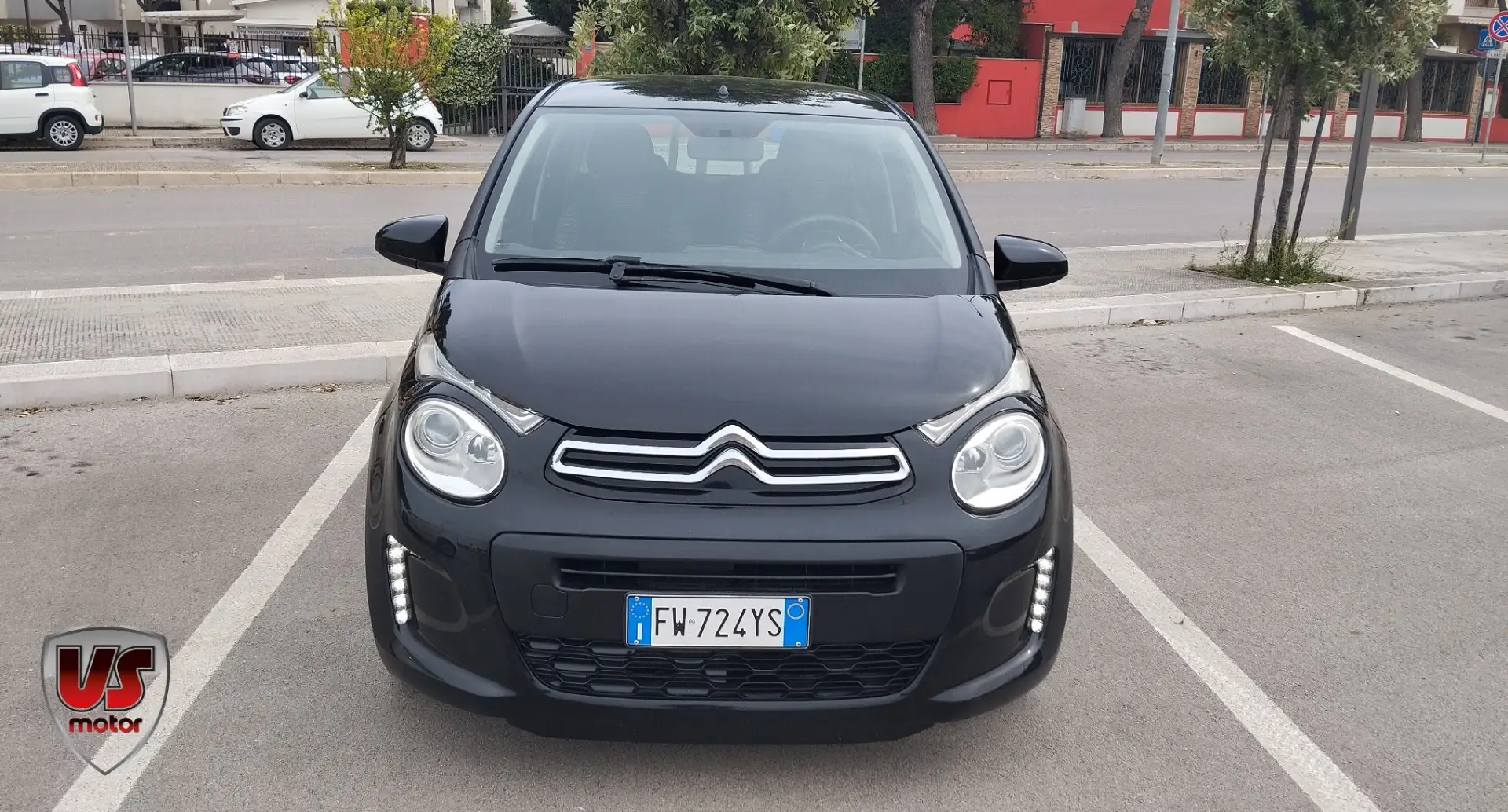 Citroen C1 VTi 72 5 porte Urban Ride Noir - 2