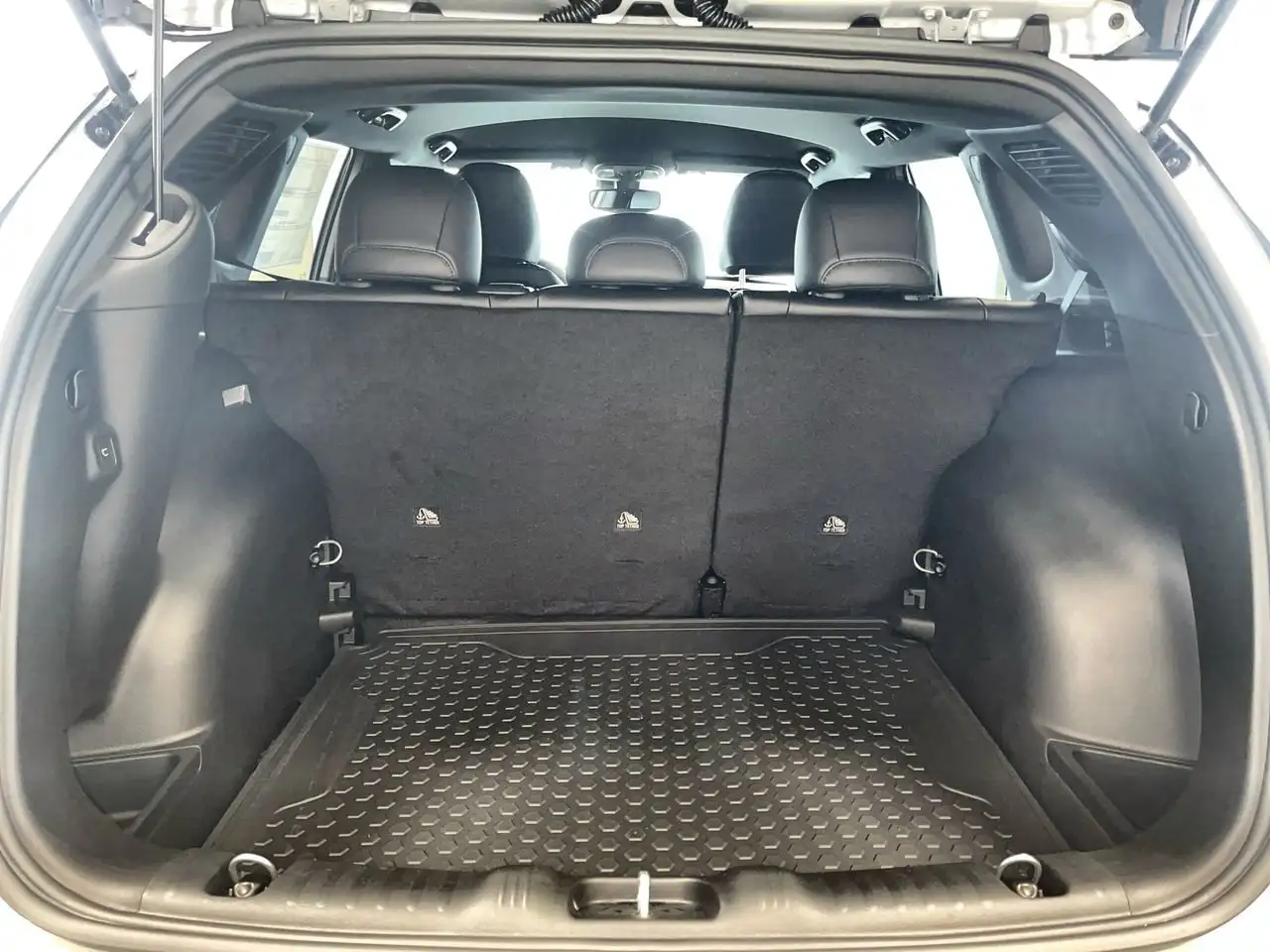 Jeep Compass снимка Jeep Compass