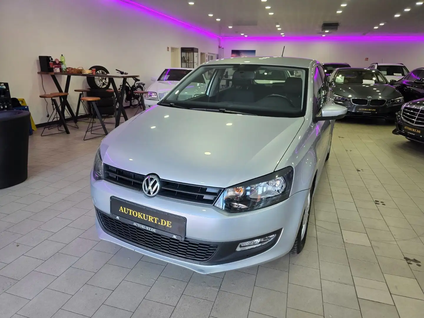 Volkswagen Polo V Trendline Steuerkette neu Scheckheft gepf Silber - 2