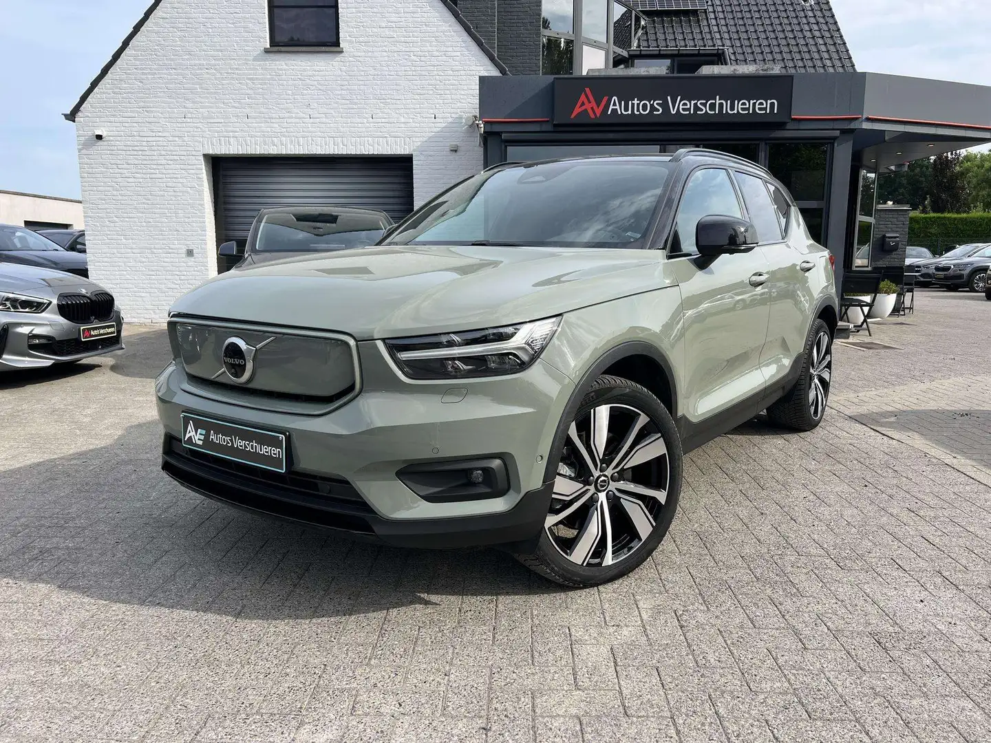 Volvo XC40 P8 Recharge Twin Motor ** 360 Cam Pilot Assis... Vert - 2