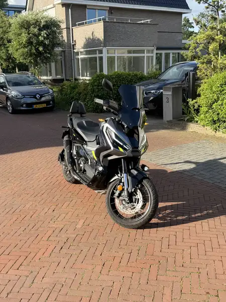Honda X-ADV 750