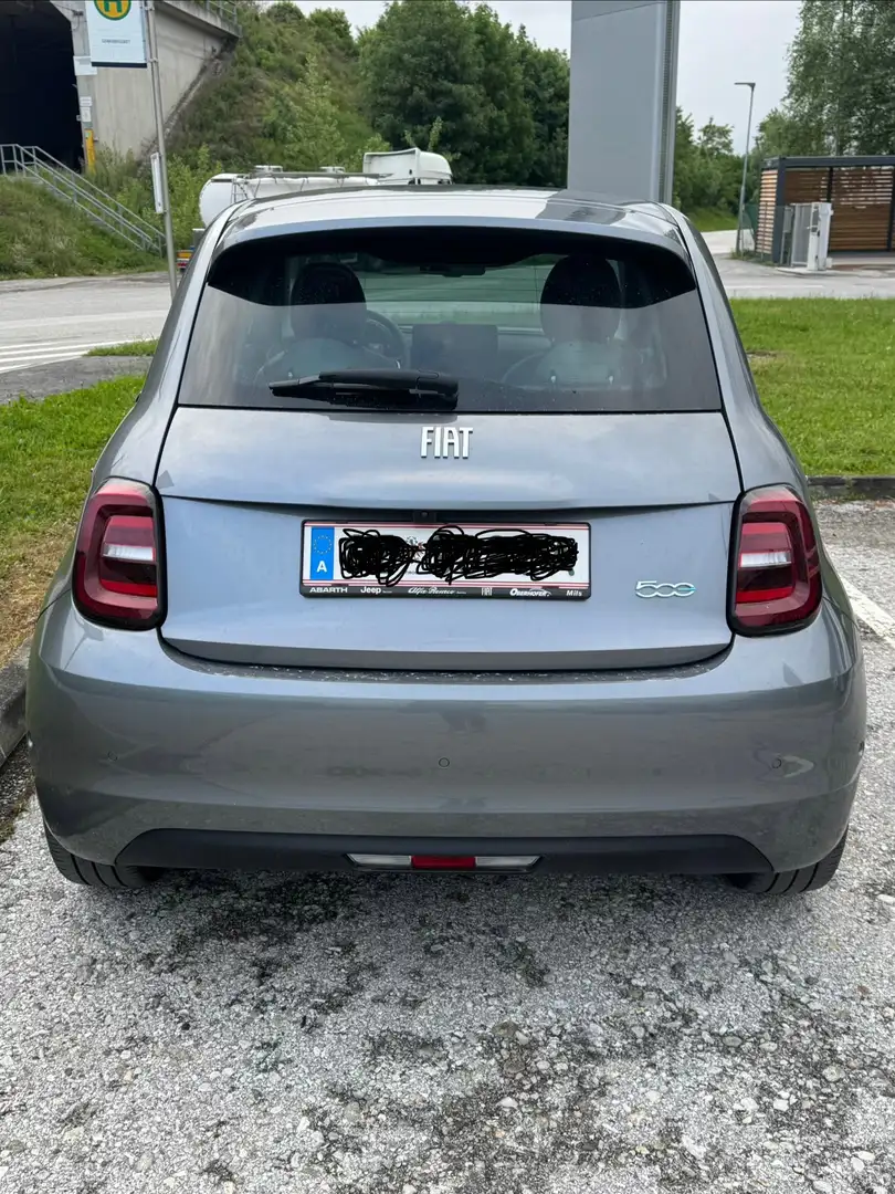 Fiat 500e La Prima by Bocelli 3+1 Grau - 2