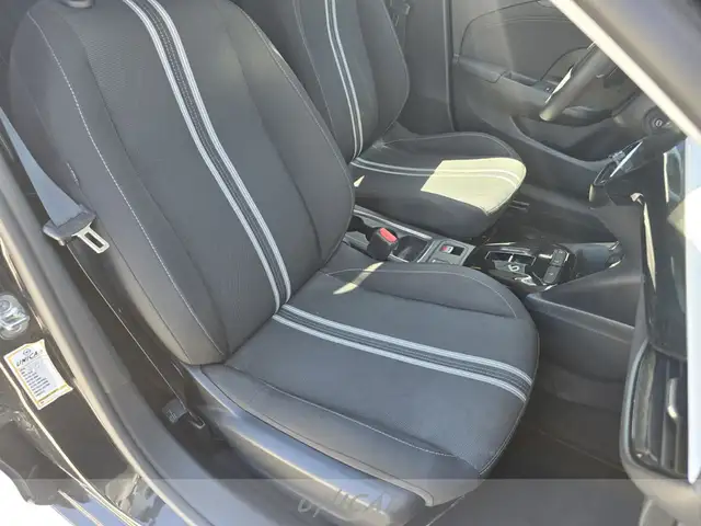 Opel Corsa view 13