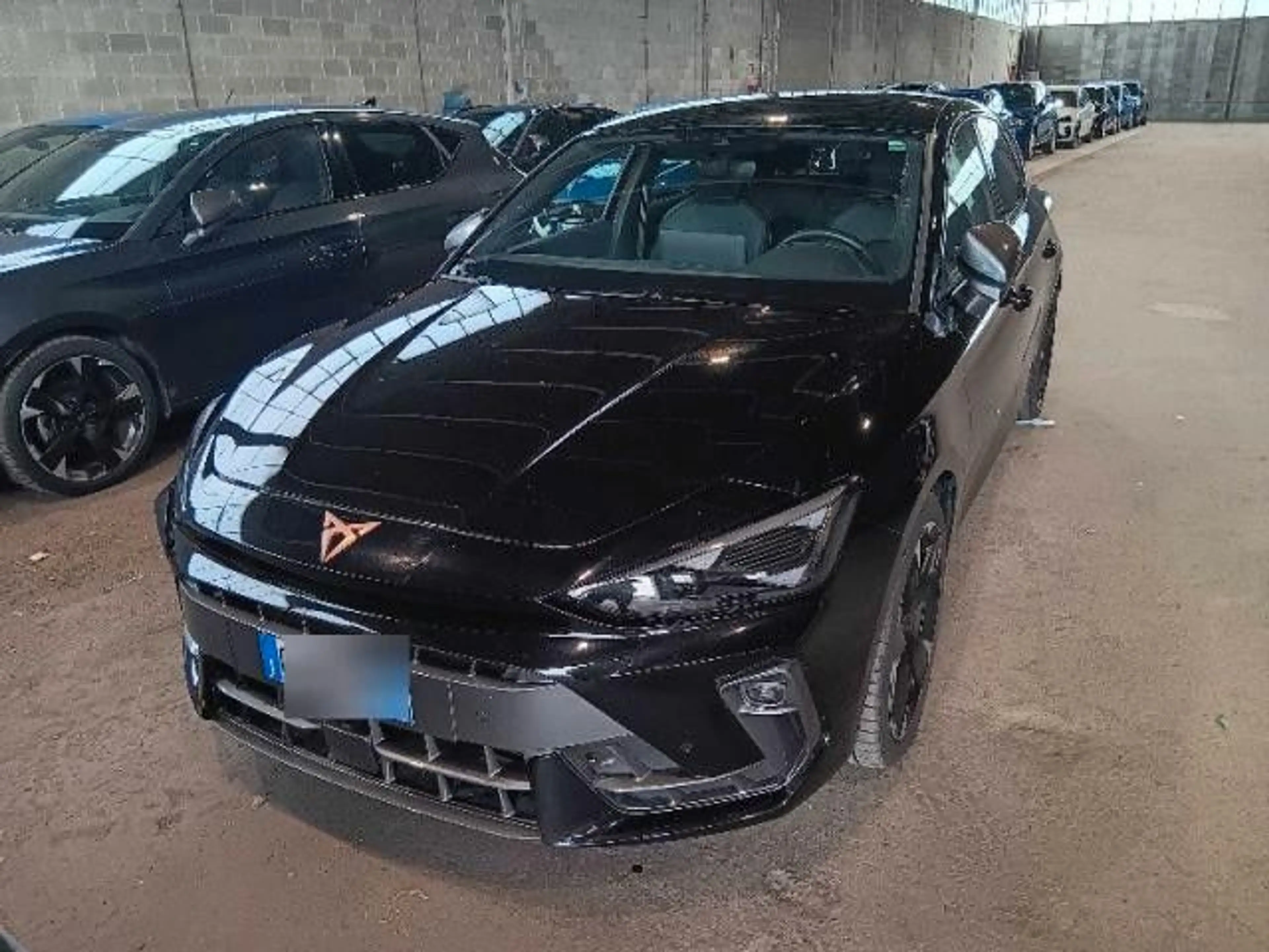 CUPRA Leon 2.0TDI DSG Kessy LED Alu18 PDC