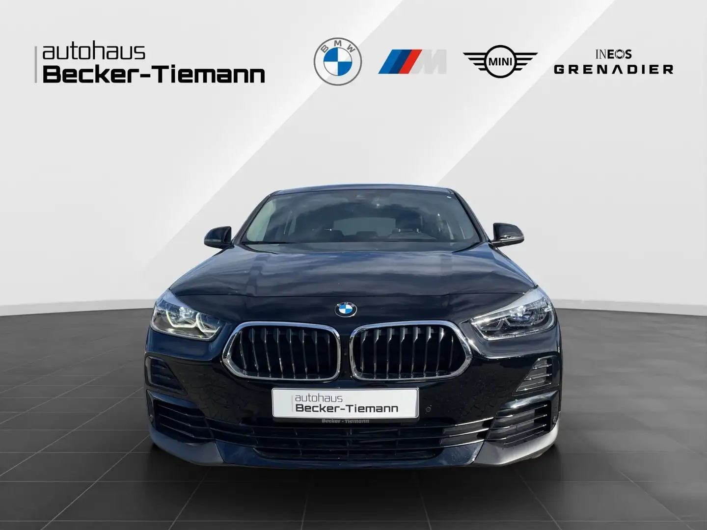 BMW X2 sDrive18d Automatik/Navi/LED/Driving/Parking/Kamer Nero - 2