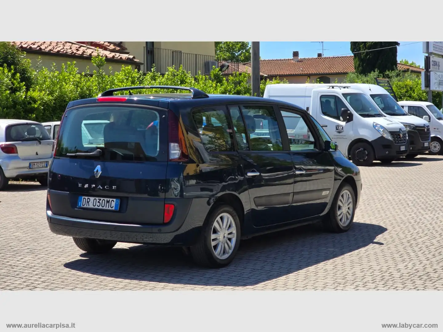 Renault Espace Grand  2.0 dCi 175 CV Pr. Initiale Šedá - 2