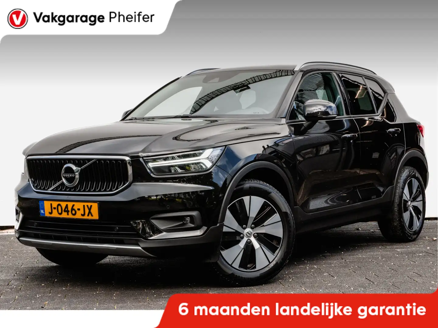 Volvo XC40 1.5 T2 Aut. Business Pro Navigatie/ Camera/ Blis/ Noir - 1
