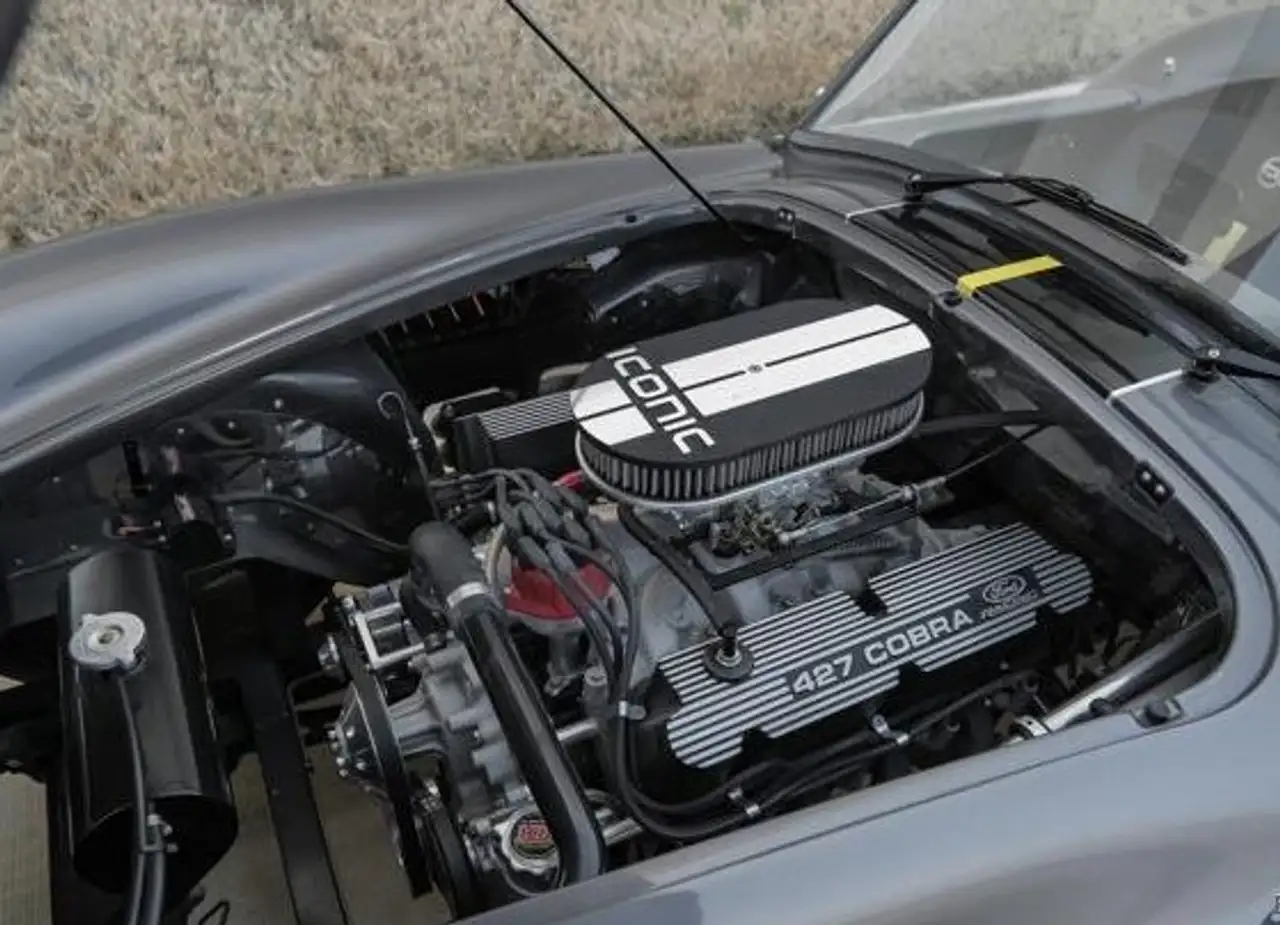 AC Cobra 427 Mk III, foto 11