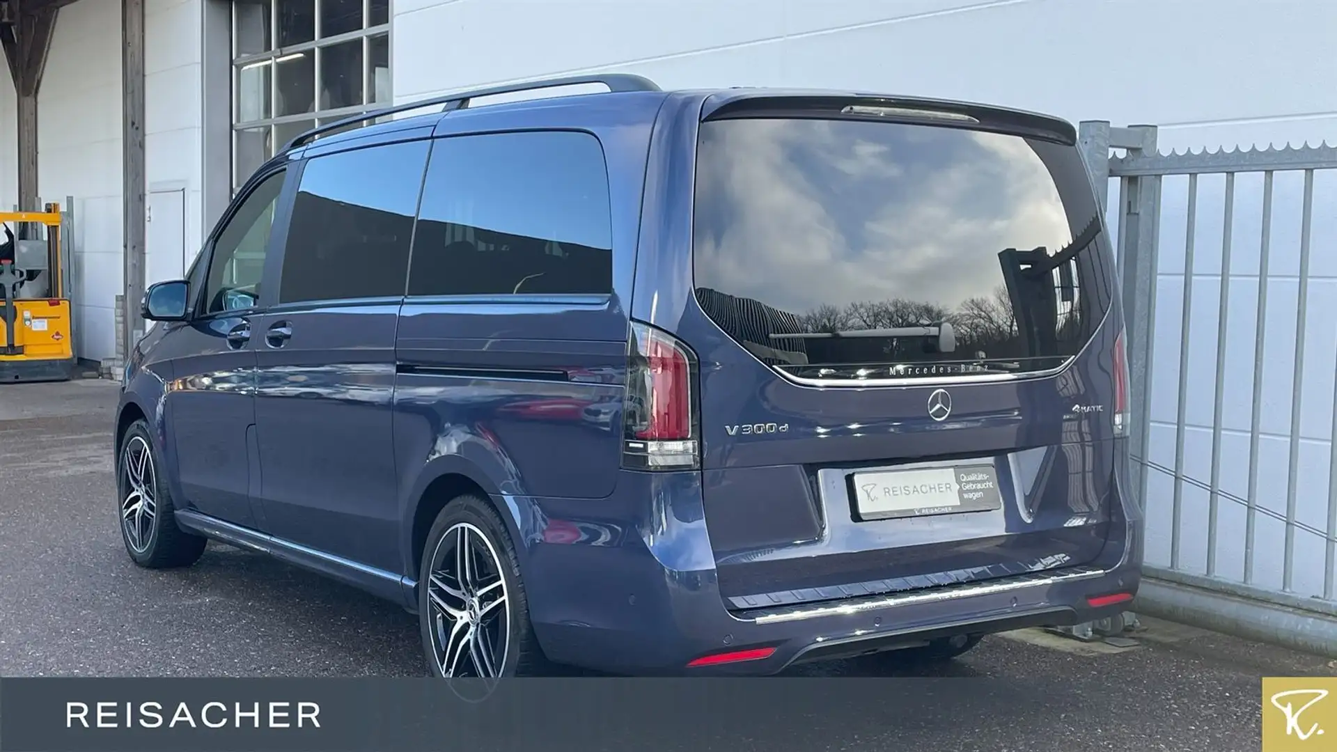 Mercedes-Benz V 300 V-Klasse Sportpaket,AHK,Leder Blau - 2