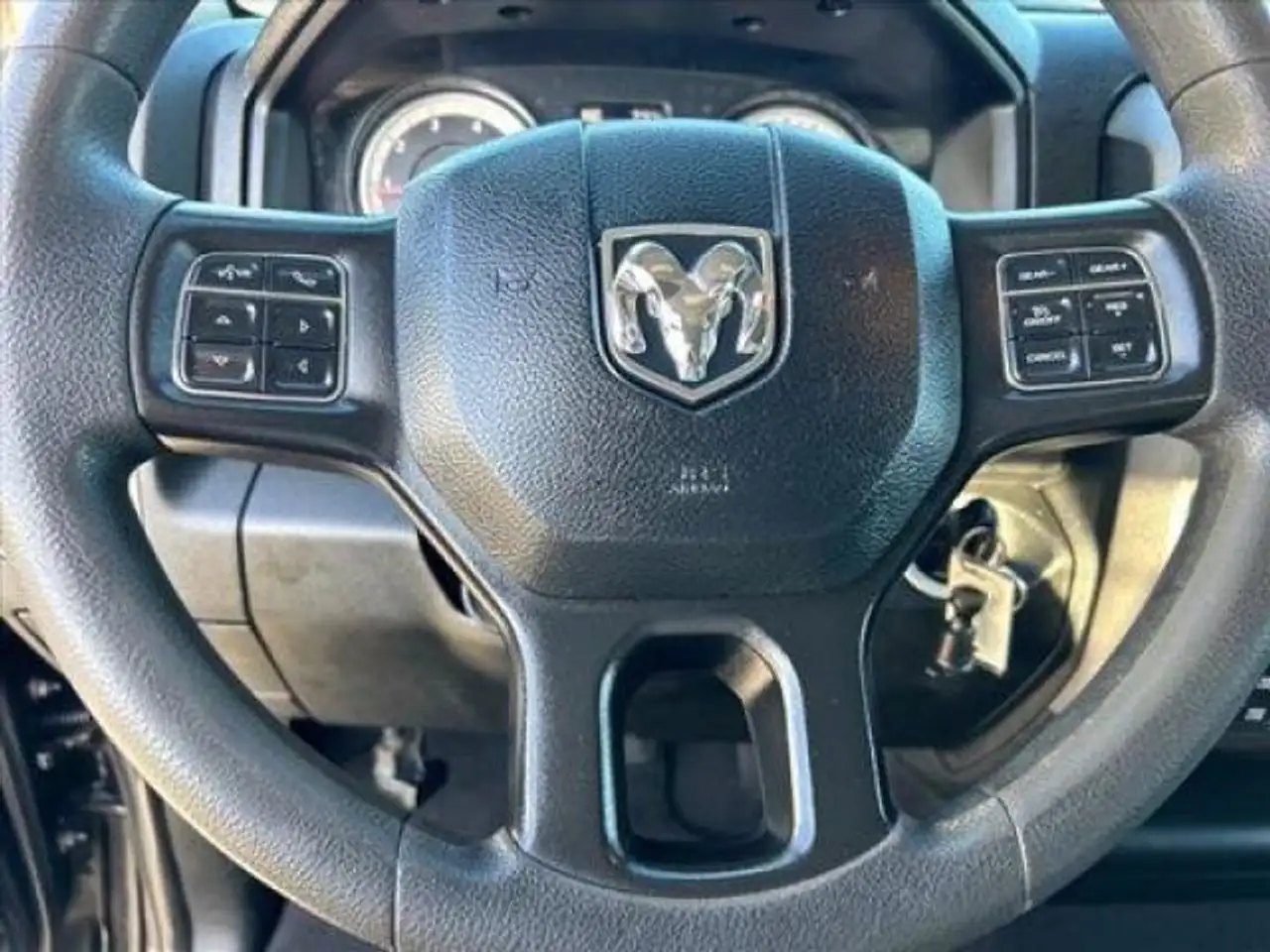 Dodge RAM 2021 — фото 13