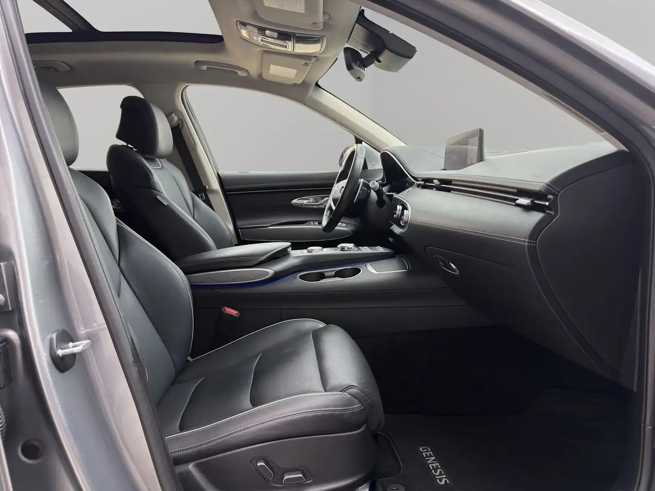 Genesis GV70 снимка Genesis GV70