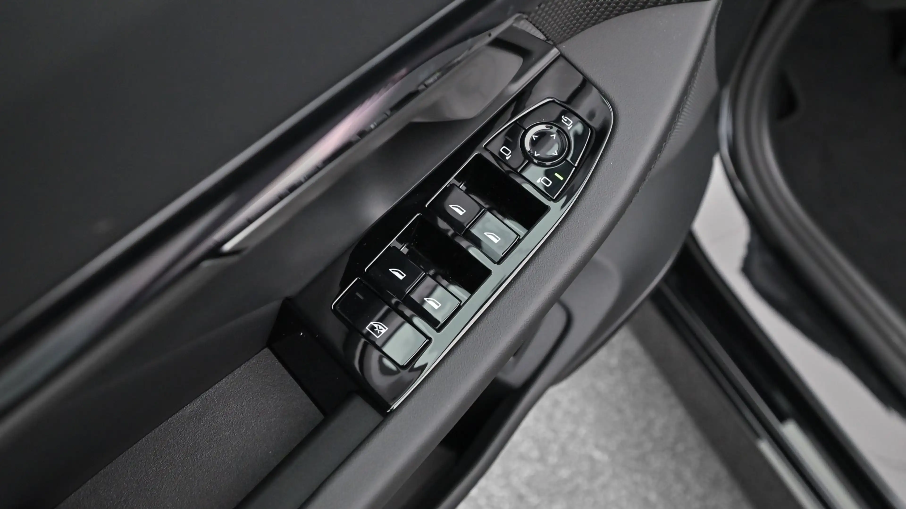 BMW 540 d xDrive M-Sportpaket Pro — photo 11