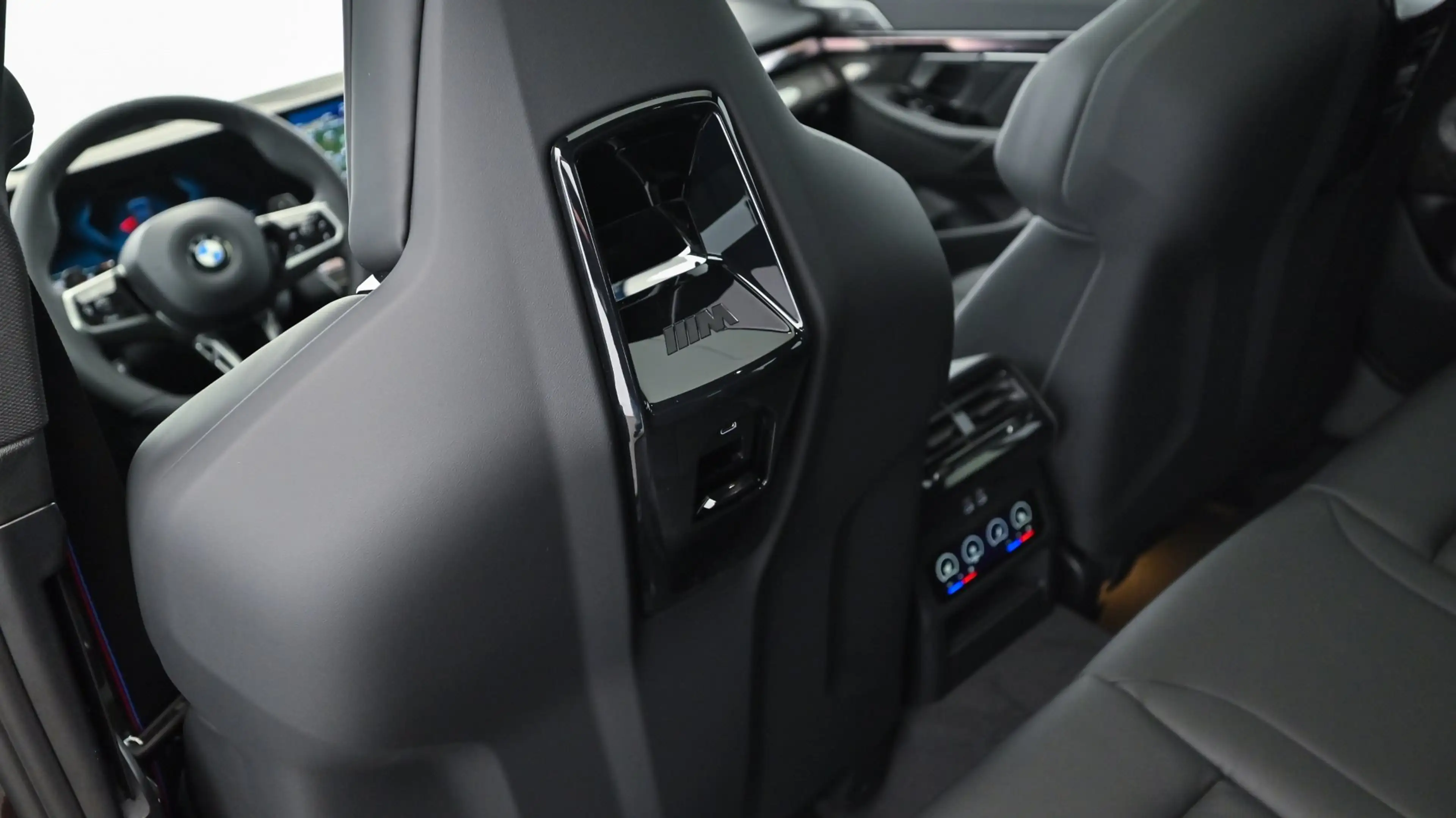 BMW 540 d xDrive M-Sportpaket Pro — photo 13