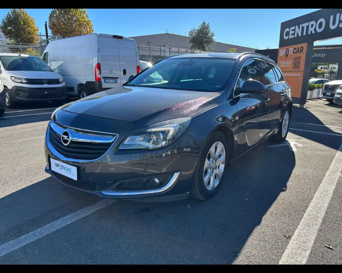 Opel Insignia Sports Tourer 2.0 CDTI Advance Gris - 1