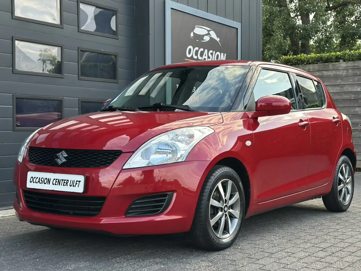 Suzuki Swift AIRCO / 5 DRS / EL PAKKET / LM VELGEN ... Rood - 1