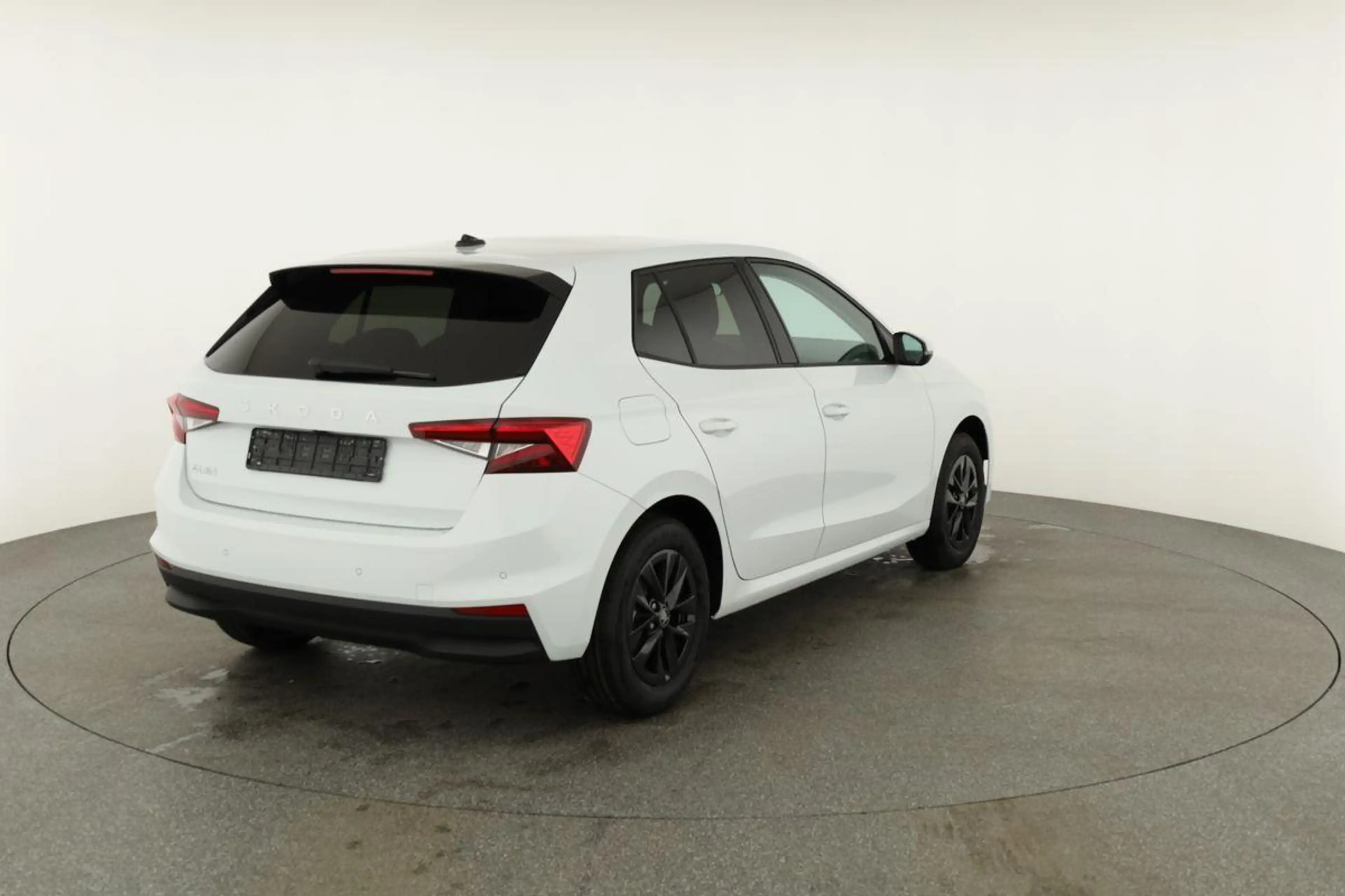 Skoda Fabia Selection 1.0 TSI 130 Jahre, LED, Kamera, Winte... — photo 14