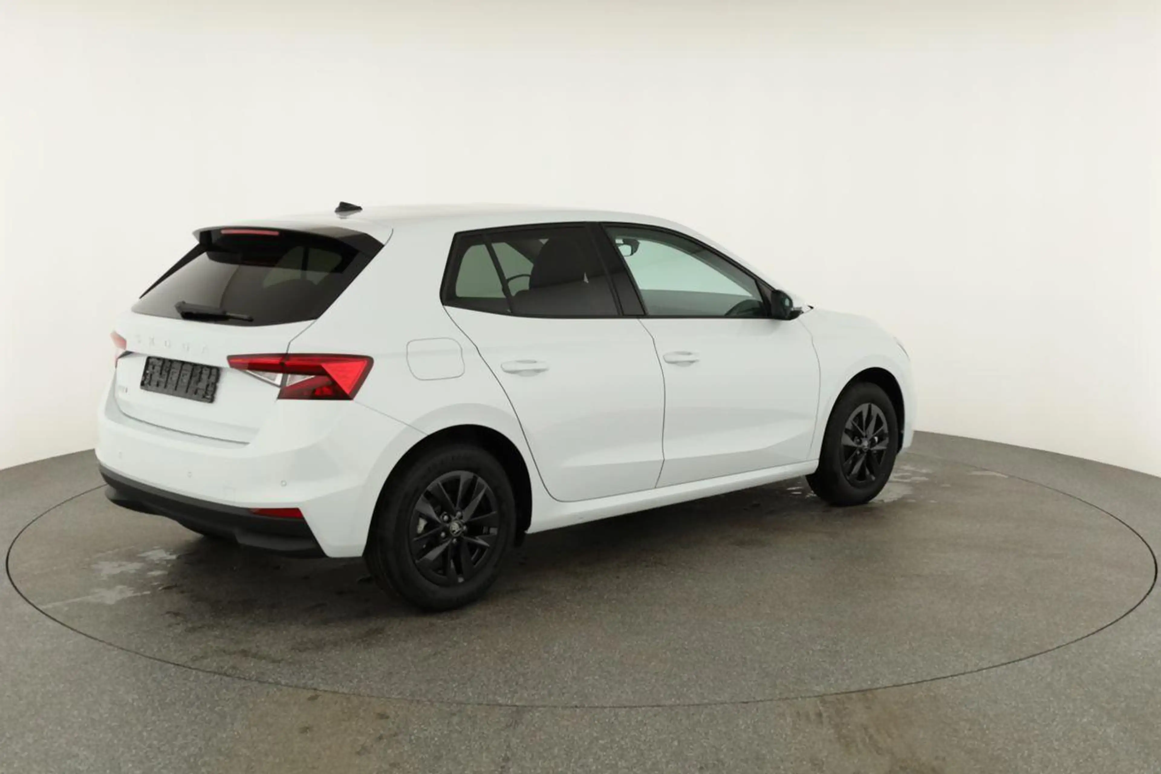 Skoda Fabia Selection 1.0 TSI 130 Jahre, LED, Kamera, Winte... — photo 15