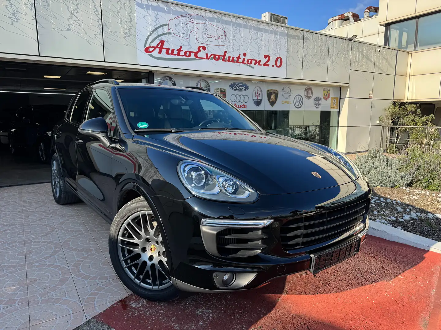 Porsche Cayenne Cayenne II 2015 3.0 Platinum Edition tiptronic Schwarz - 1