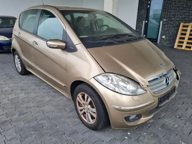 Mercedes-Benz A 170 A 170 (169.032)