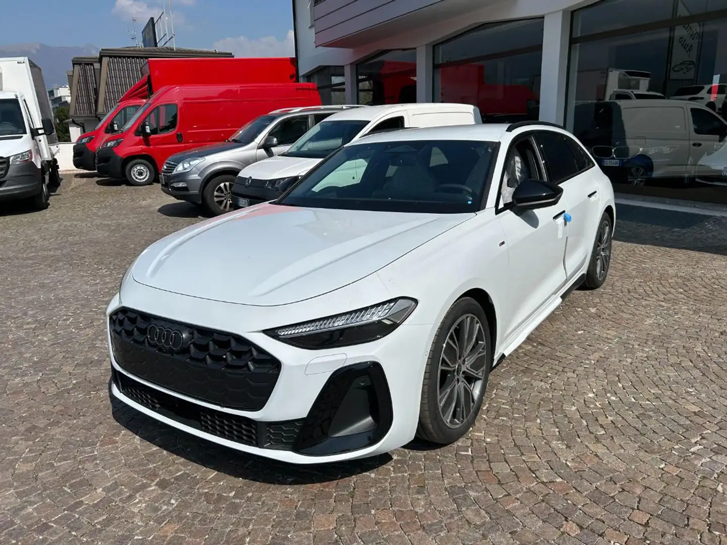Audi A5 Avant TDI 150 kW S tronic mHEV+ S Line edition Blanc - 2