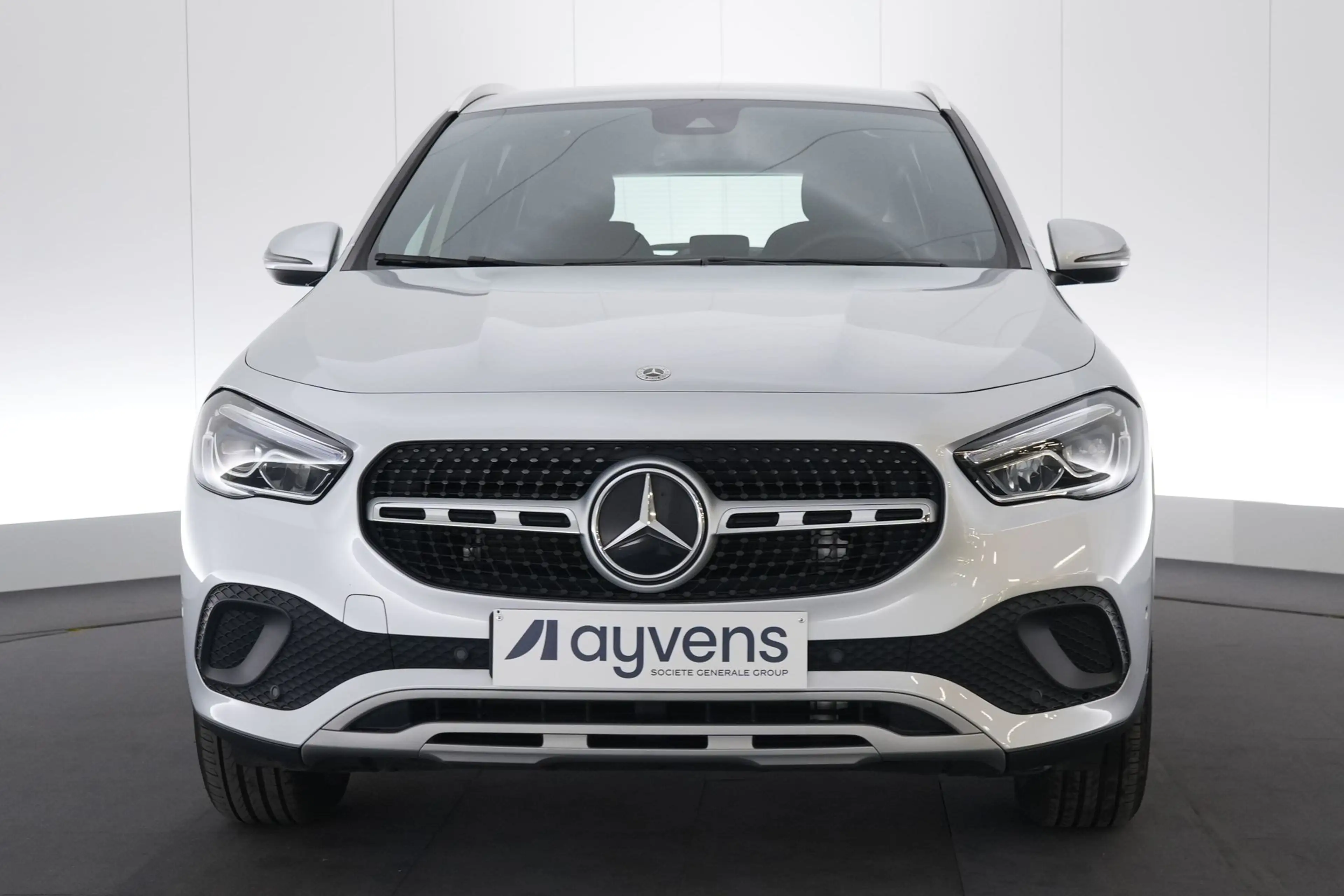 Mercedes-Benz GLA 200 Class 200dA Business Line LEDER/CUIR LED GPS PDC C — photo 2