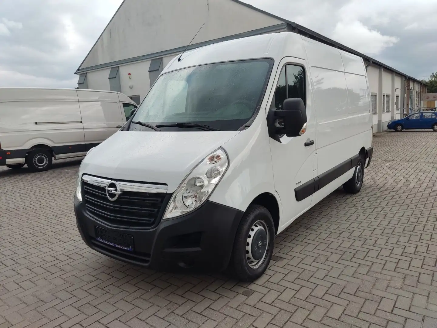 Opel Movano B Kasten L2H2 3,5t Klima Euro 6 Weiß - 1