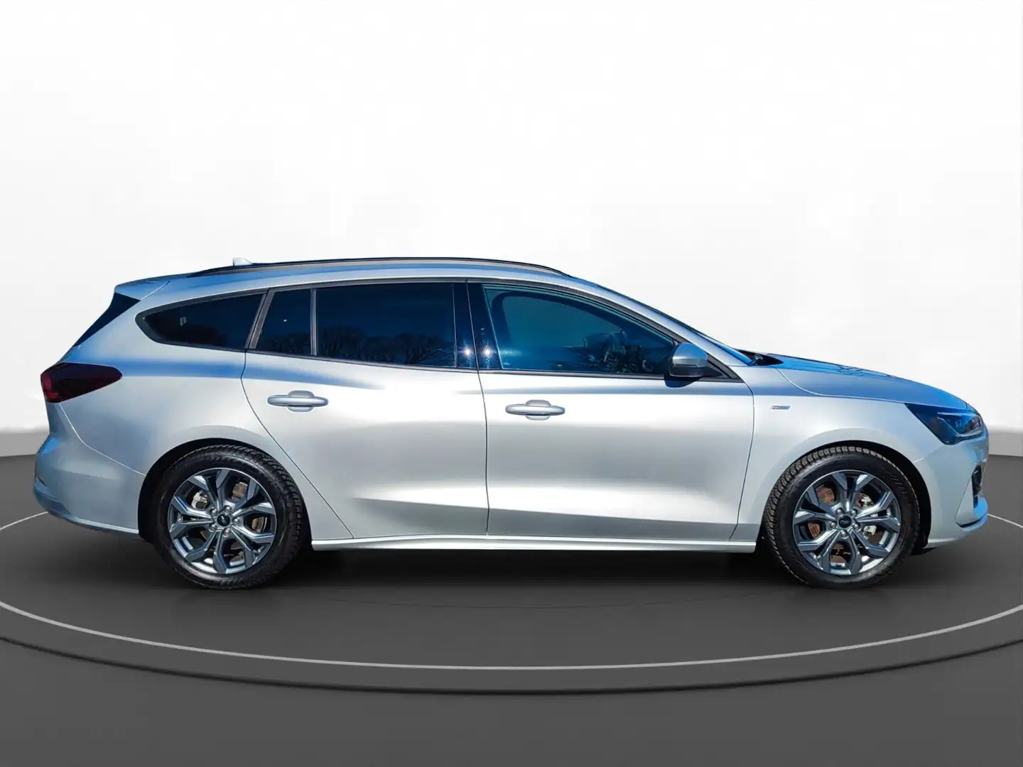 Ford Focus Turnier 1.0 Mild-Hybrid ST-Line **MATRIX** Argent - 2