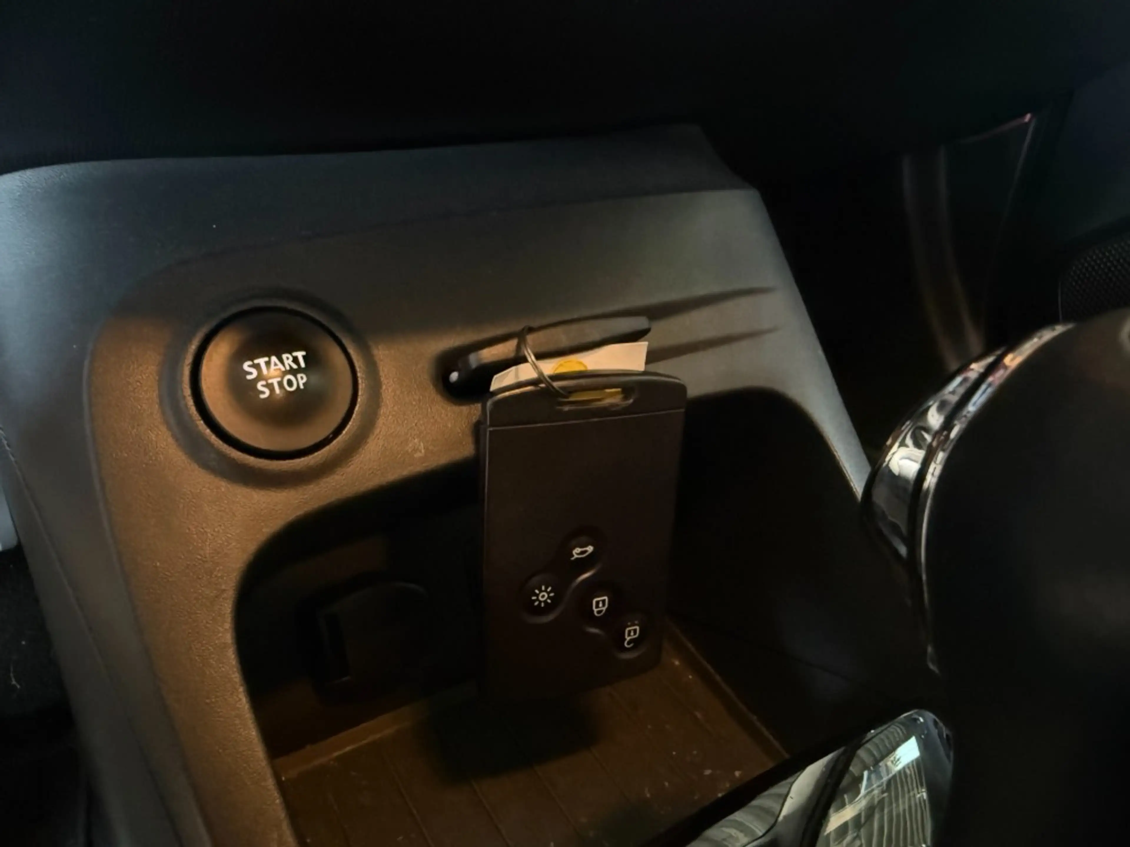 Renault Captur 1.2 TCe R-link GARANTIE Automaat Leder Trekhaak st — photo 14