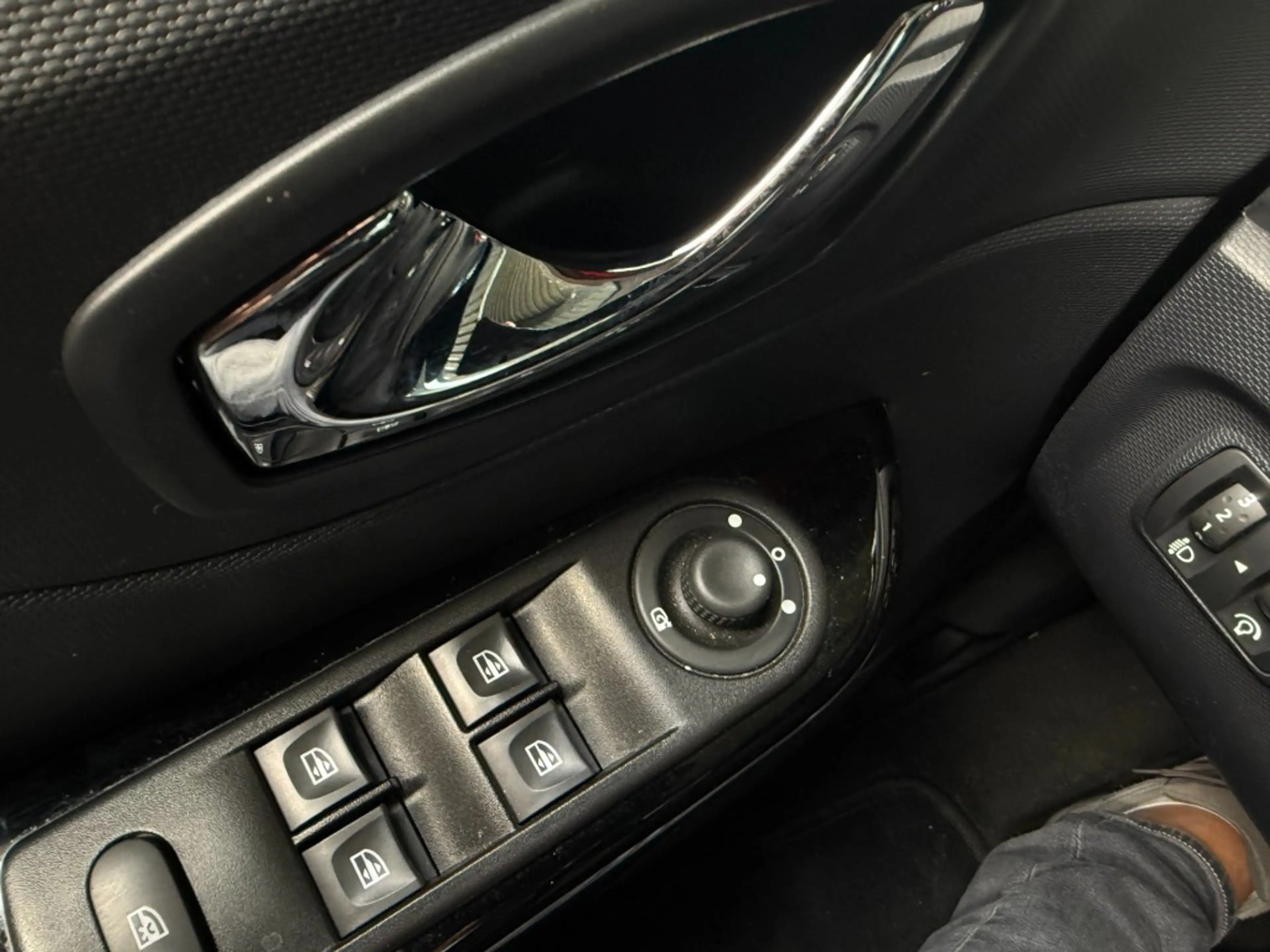 Renault Captur 1.2 TCe R-link GARANTIE Automaat Leder Trekhaak st — photo 5