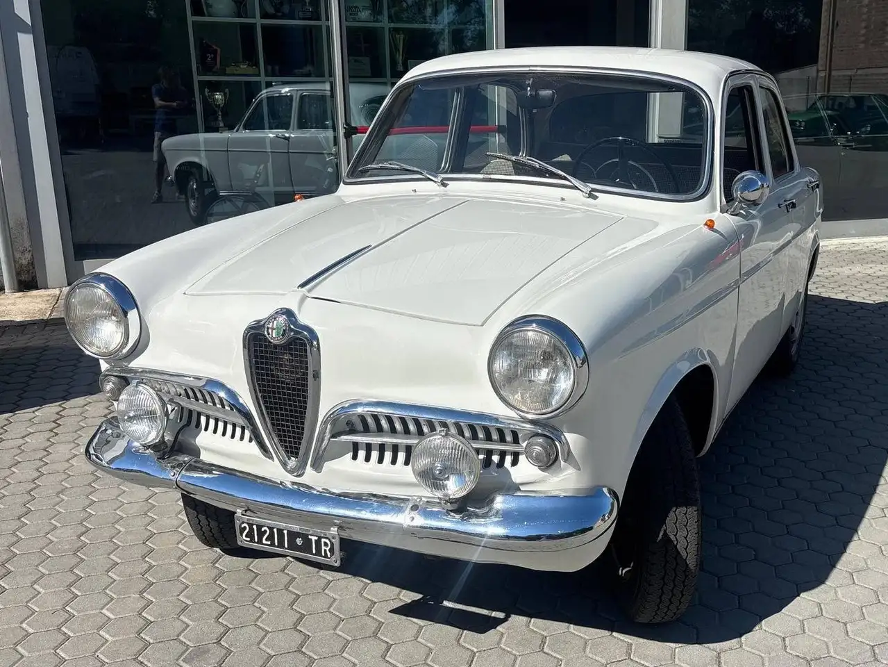 Alfa Romeo Giulietta TI, foto 3