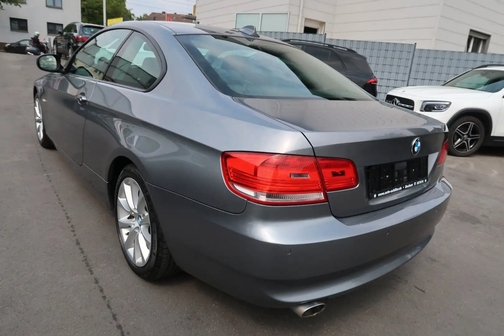BMW 320 d Coupe # Schiebedach # Schalter 6 Gang Navi. Szary - 2