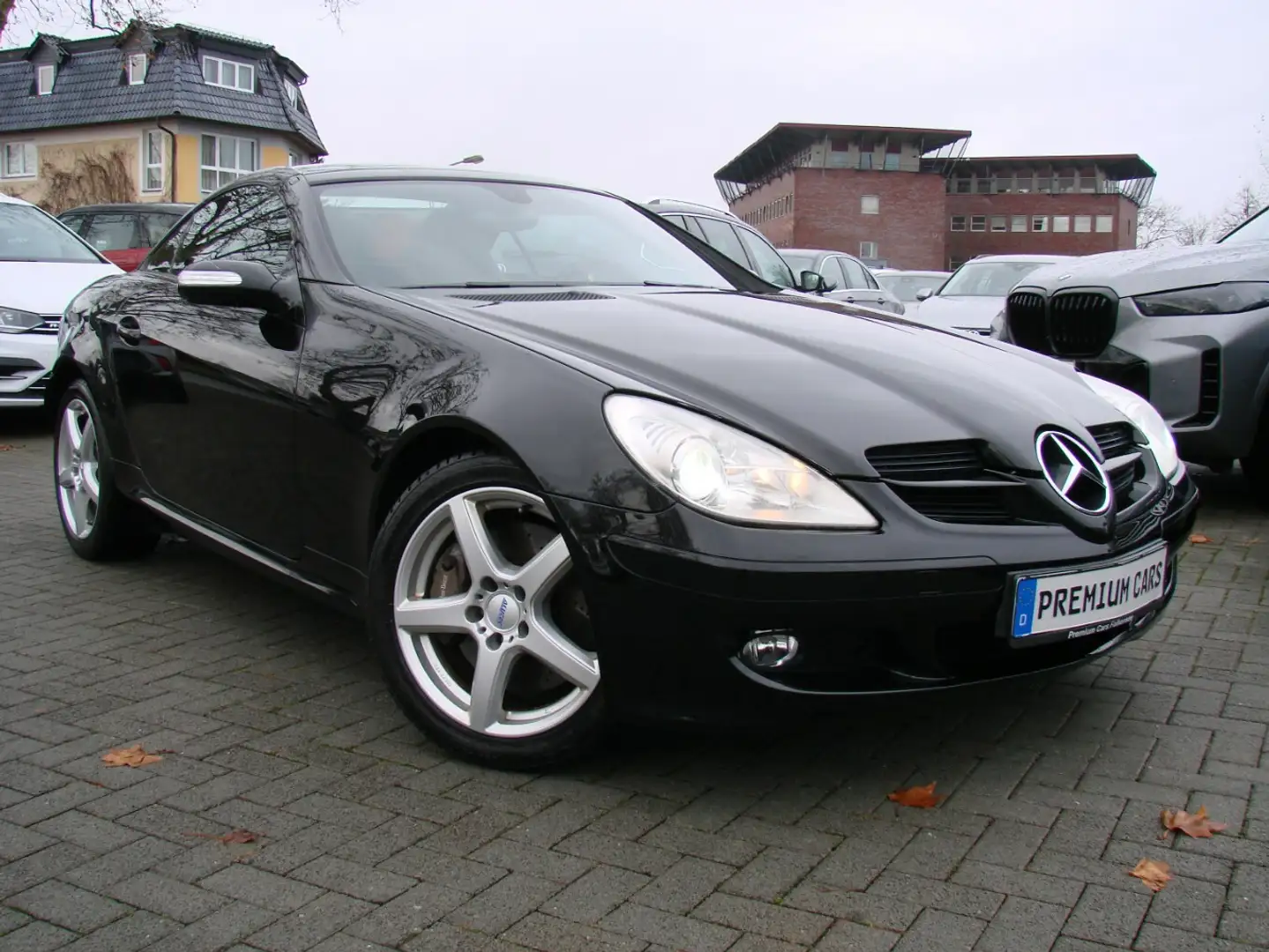 Mercedes-Benz SLK 350 Bi-Xenon Leder Navi Harman-Kardon Black - 1