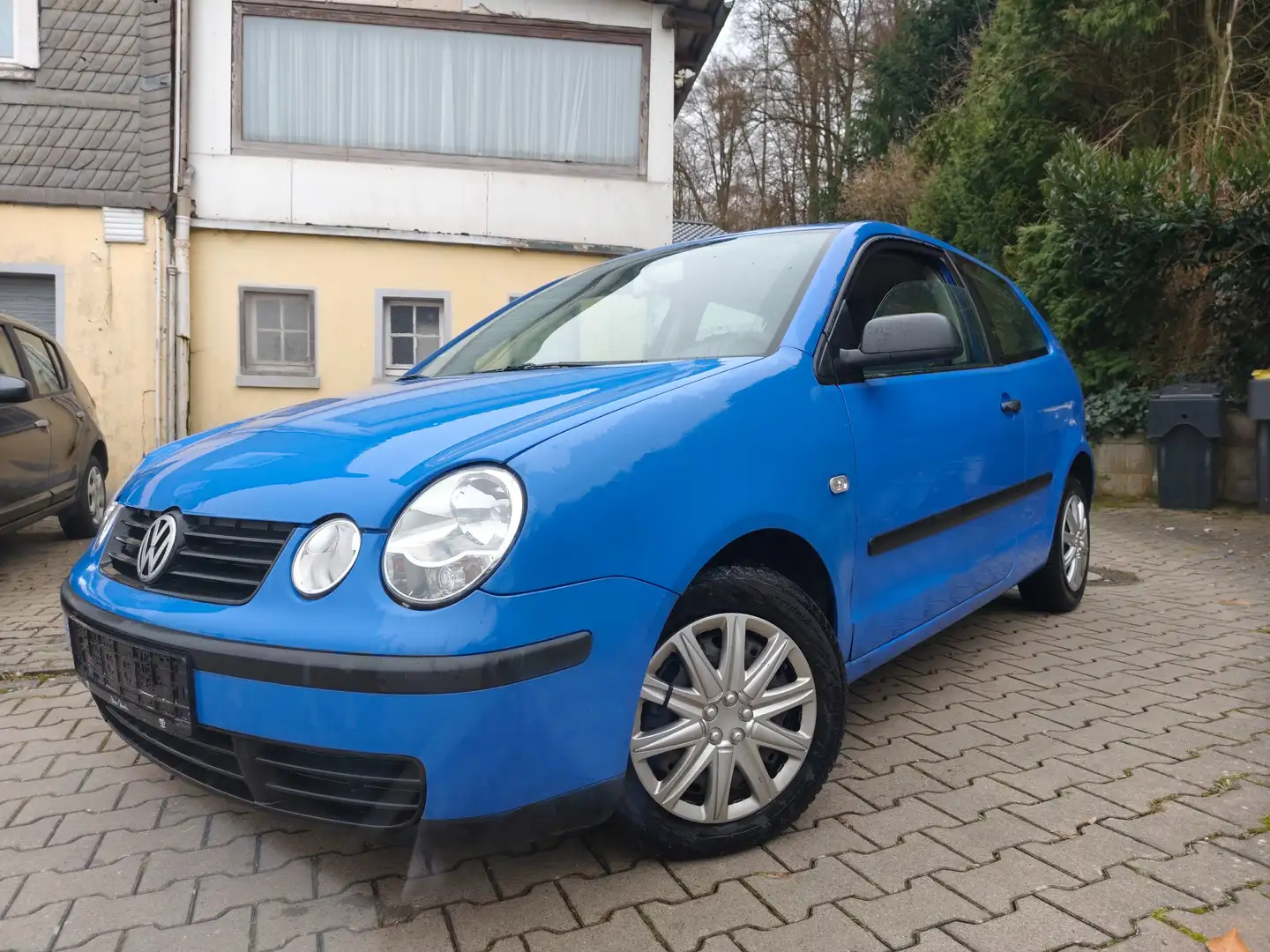 Volkswagen Polo Basis. TÜV bis 03/2027 Bleu - 1