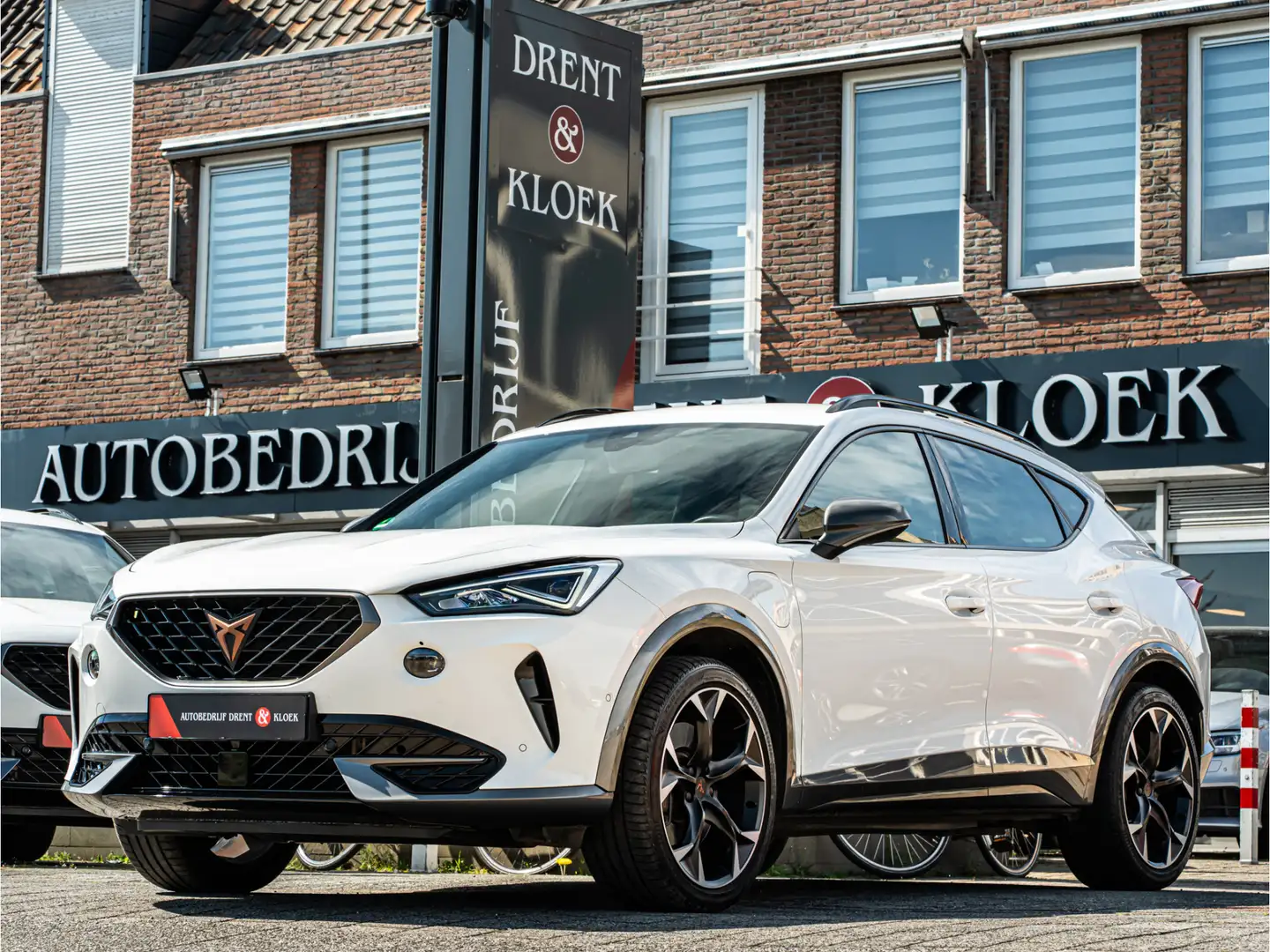 CUPRA Formentor 1.4 e-Hybrid VZ Performance 245 PK ELEK SCHAALSTOE Wit - 1