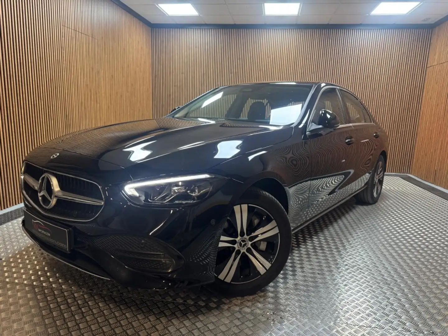 Mercedes-Benz C 300 300e 9G-Tronic Noir - 1