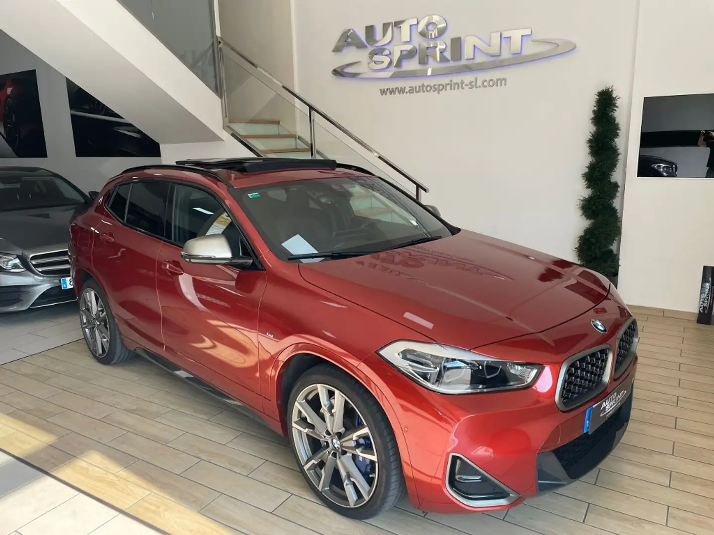 BMW X2 M M35i Pomarańczowy - 1