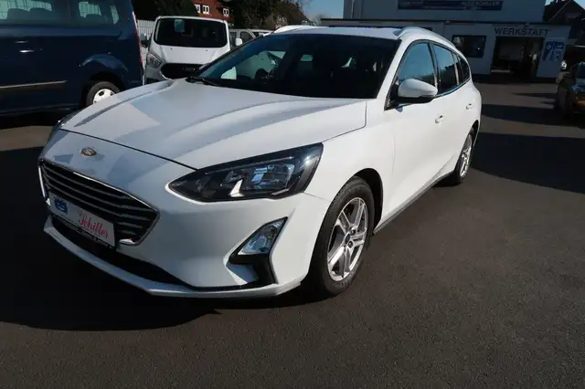 Ford Focus Turnier Cool & Connect # LED # incl. MWST.