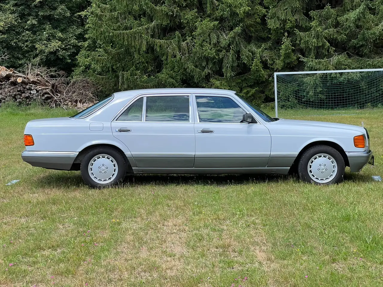 Mercedes-Benz 300 SEL W126 - 87.000 km - sehr gepflegt - rostfreier Unterboden, foto 7