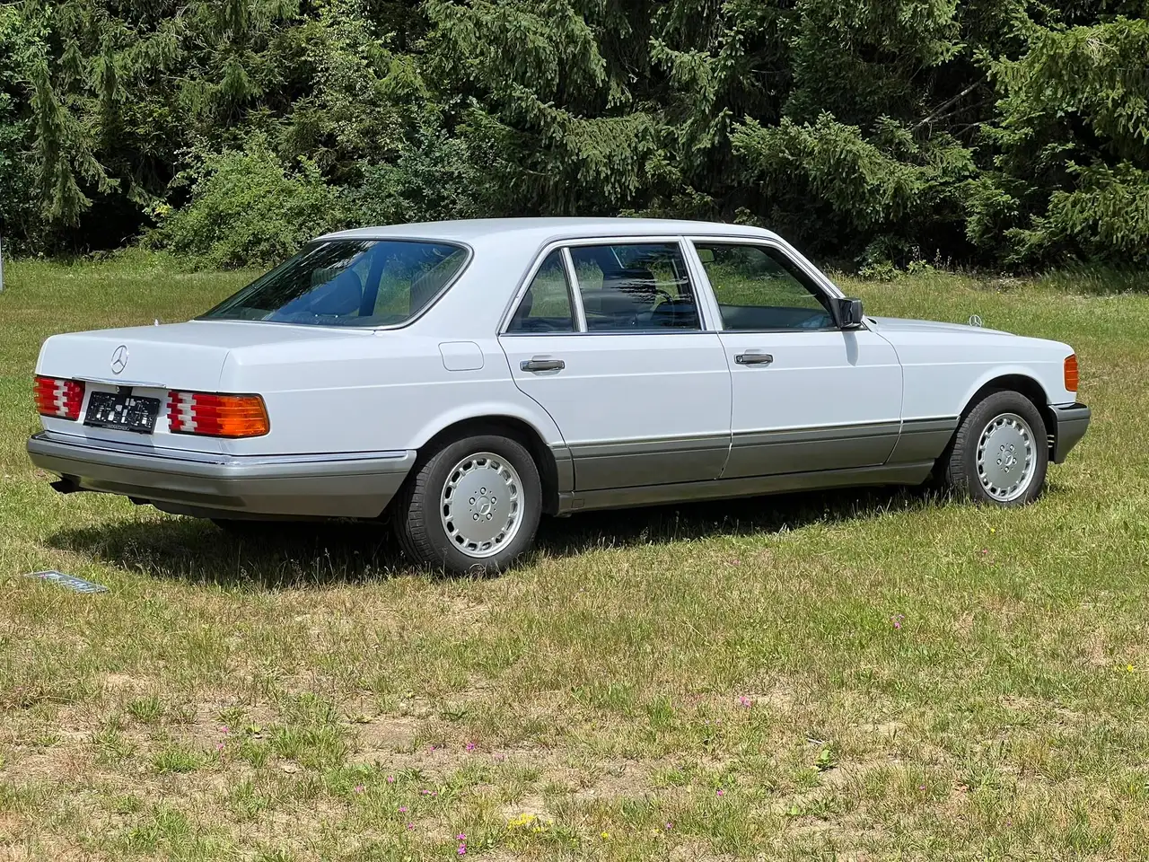 Mercedes-Benz 300 SEL W126 - 87.000 km - sehr gepflegt - rostfreier Unterboden, foto 6