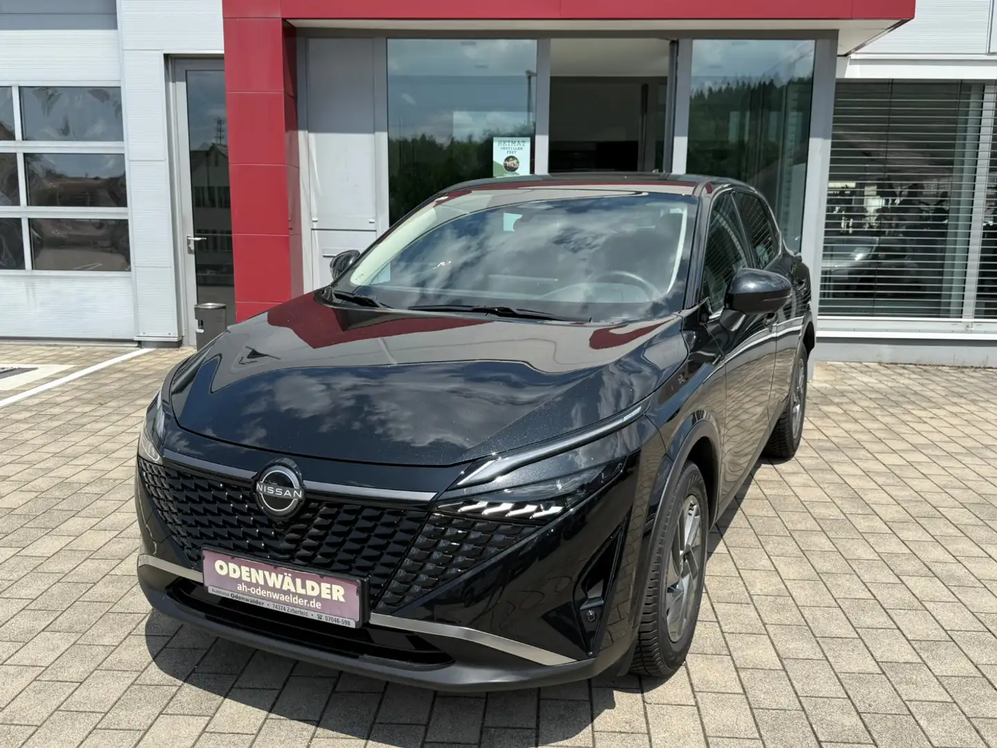 Nissan Qashqai 1.3 DIG-T MHEV Acenta Winter Navi Schwarz - 1