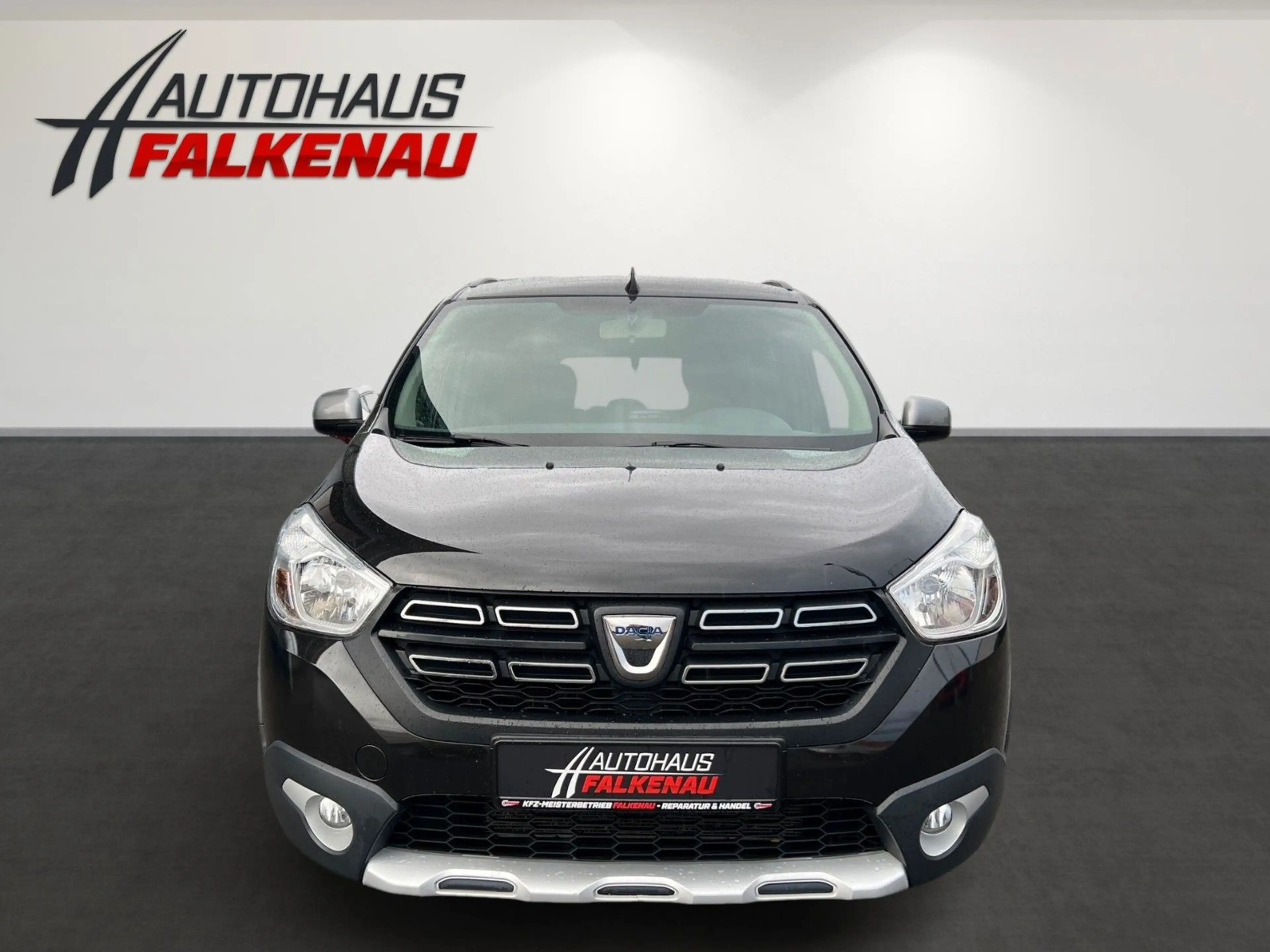 Dacia Lodgy Stepway Selection — photo 2