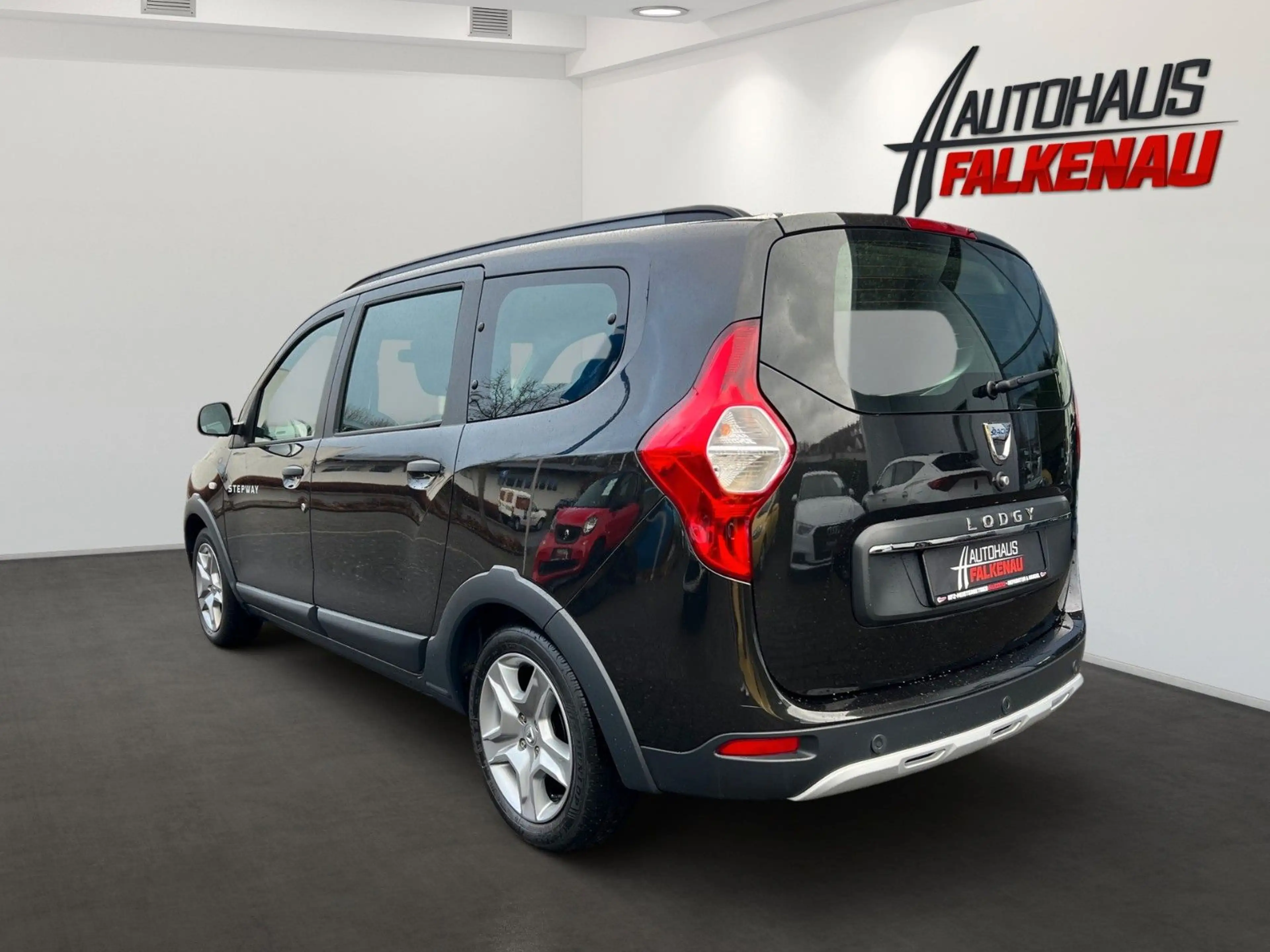 Dacia Lodgy Stepway Selection — photo 7
