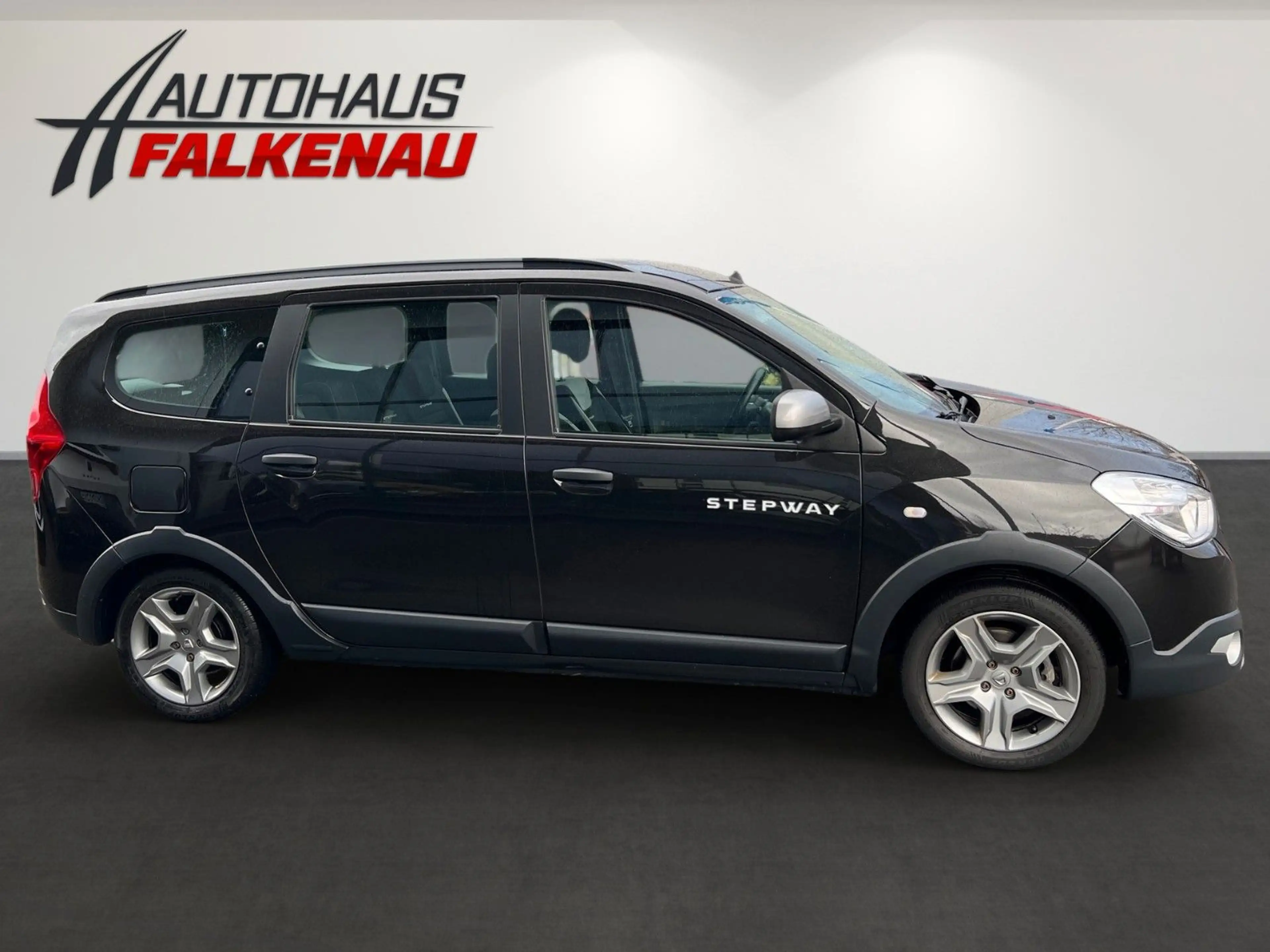 Dacia Lodgy Stepway Selection — photo 4