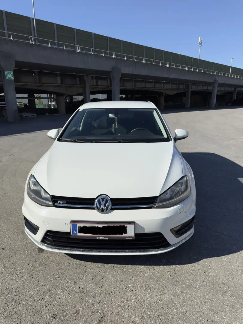 Volkswagen Golf Golf Trendline 1,2 TSI Trendline Weiß - 1