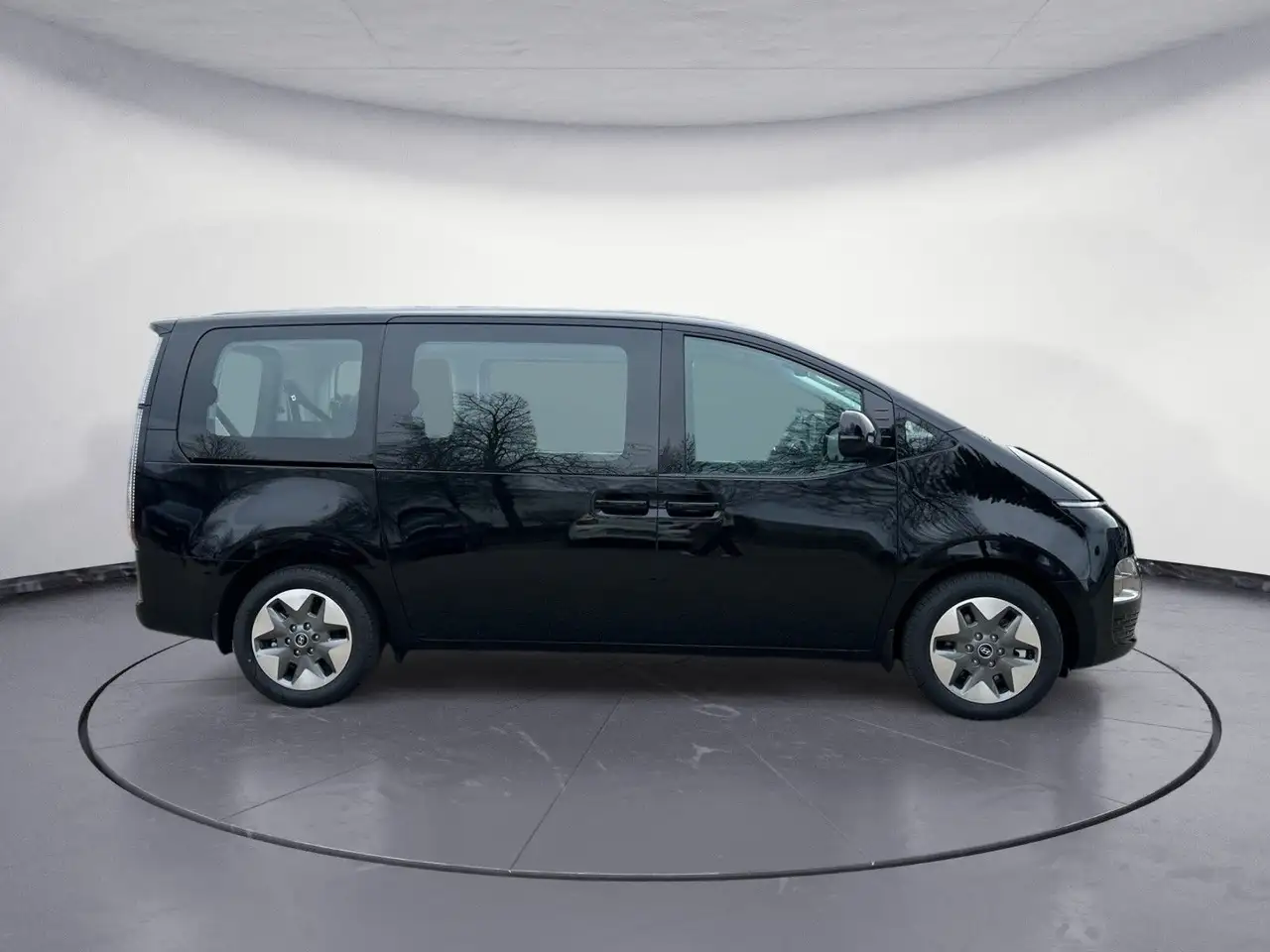 Hyundai Staria 2026
