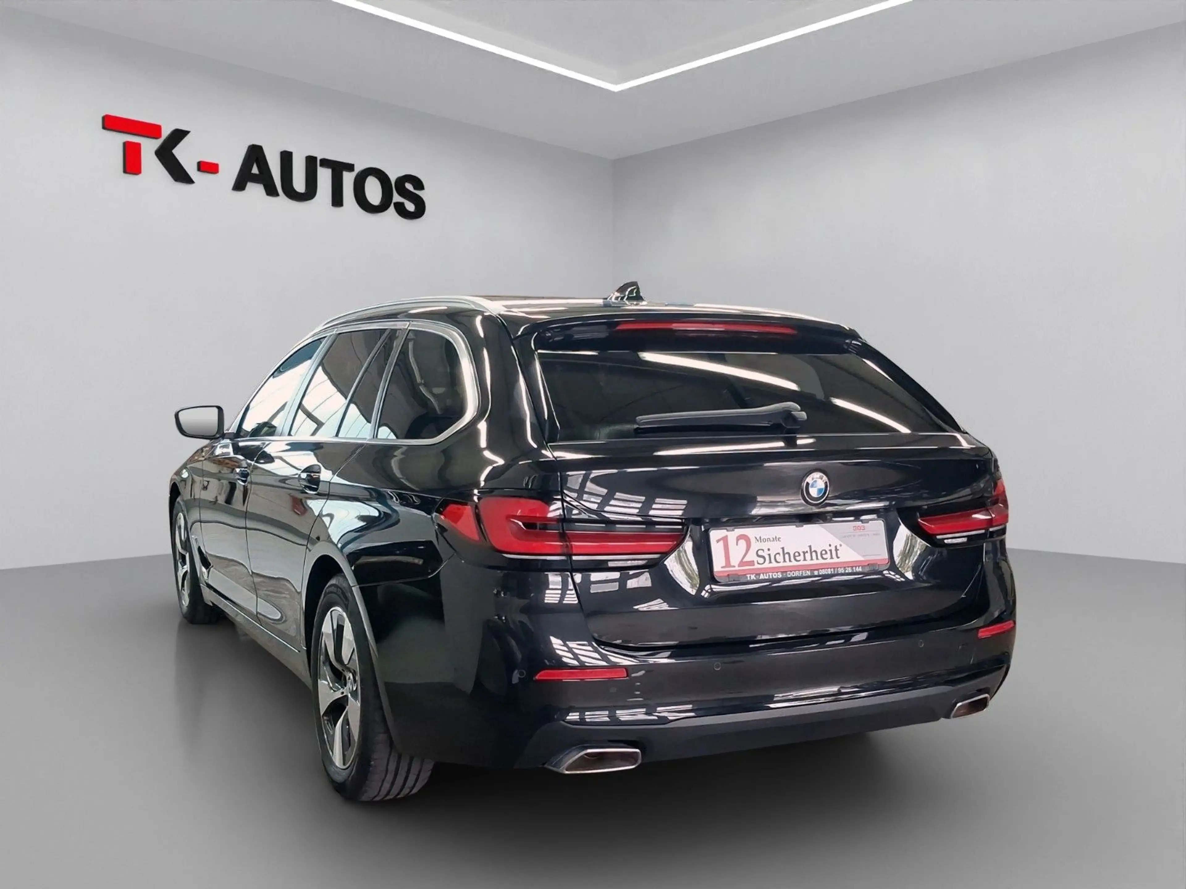 BMW 520 d Touring Aut.,Navi,Leder,LED,ACC,AHK,S-Heft — photo 6