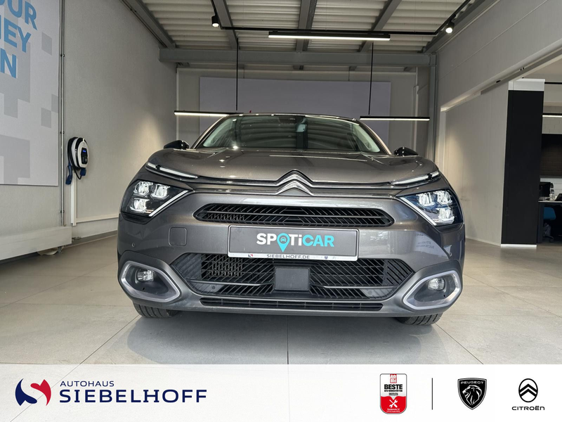 Citroen C4 Shine PureTech 130 EAT8 — photo 3